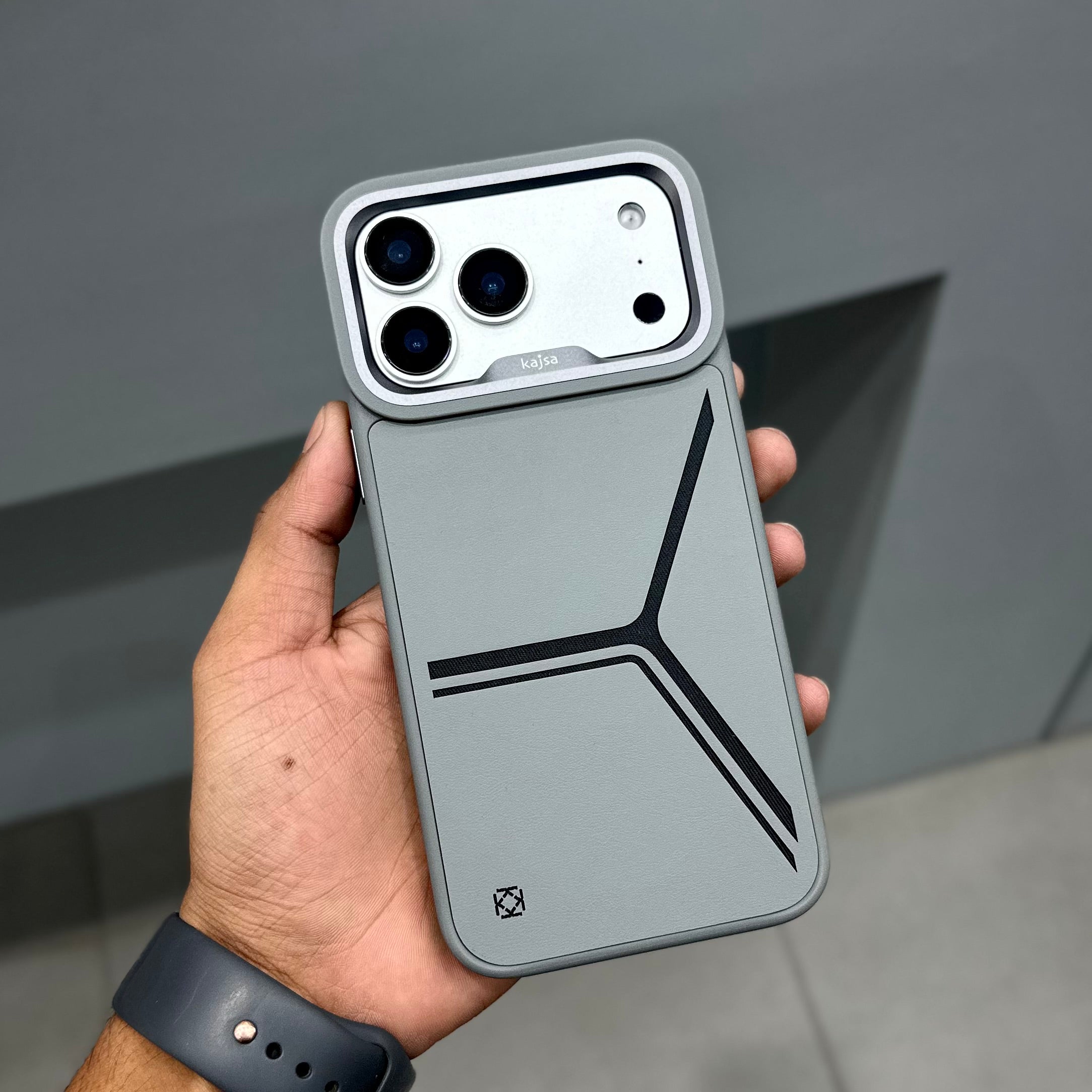 KAJSA FEAT NW CASE - GREY BLACK ( No. 2605 ) Mobile Case by CoverMeUp