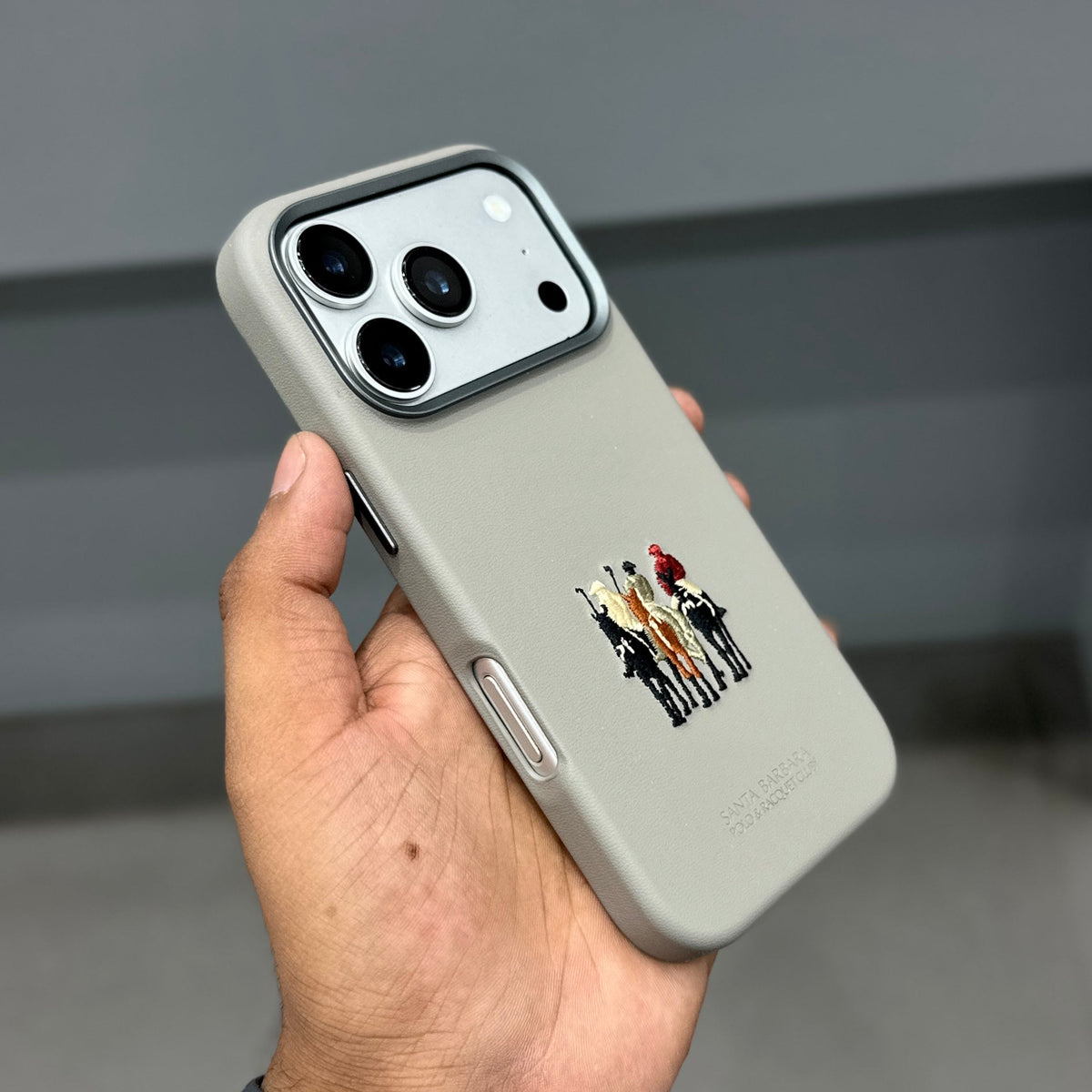 SANTA BARBARA JUSTIN CASE WITH MAGSAFE-GREY ( No. 2060 )