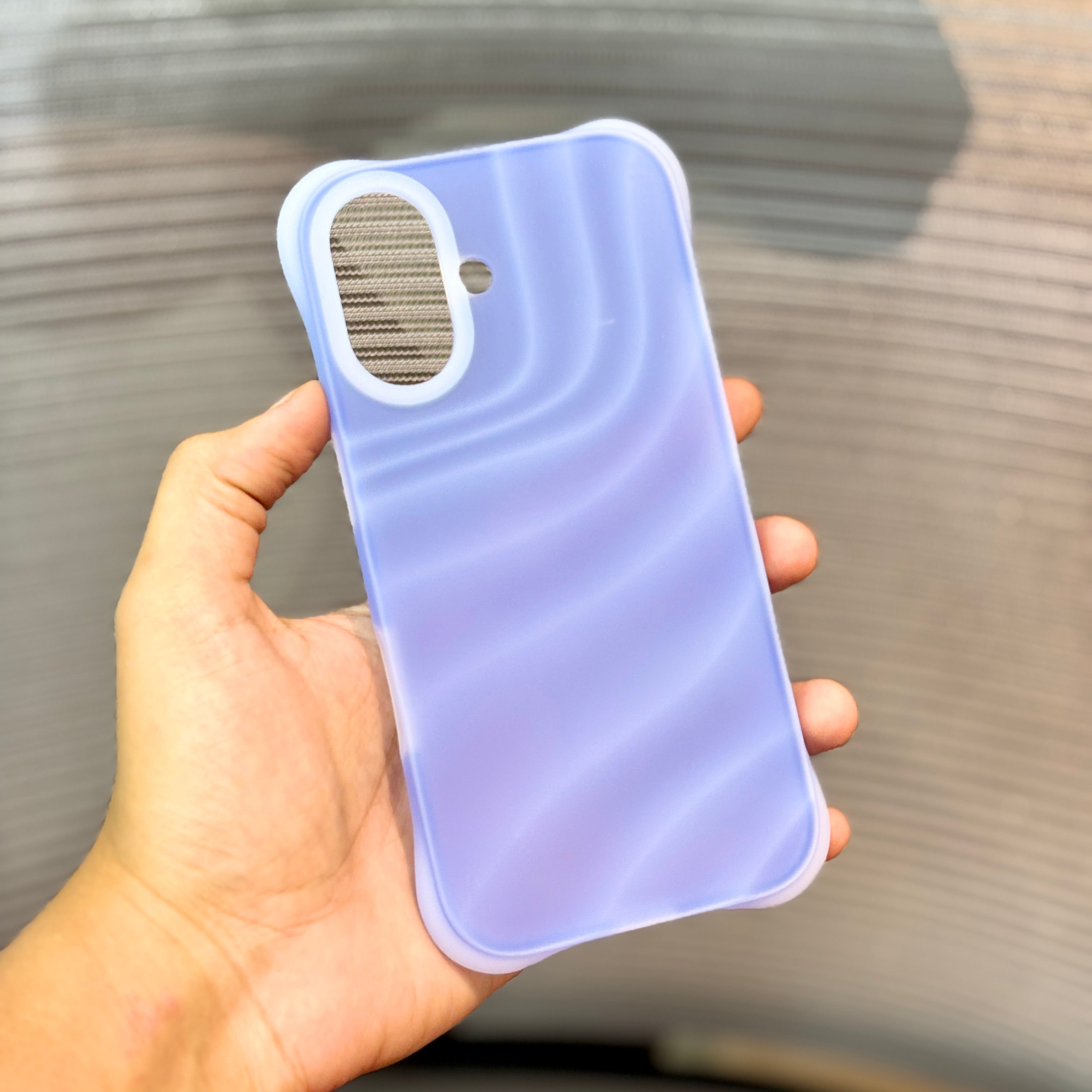 Protective Apple iPhone Back Cover - WaveLuxe iPhone 16 Series Case - Style 4