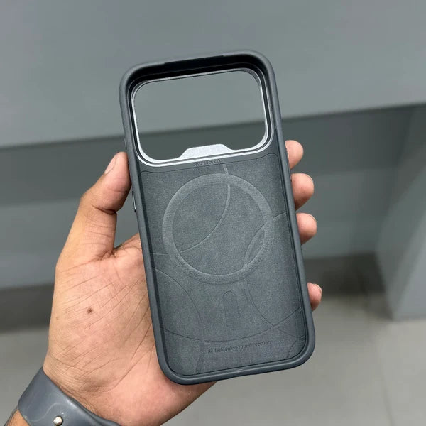 KAJSA GREY SENTINEL MAGSAFE CASE