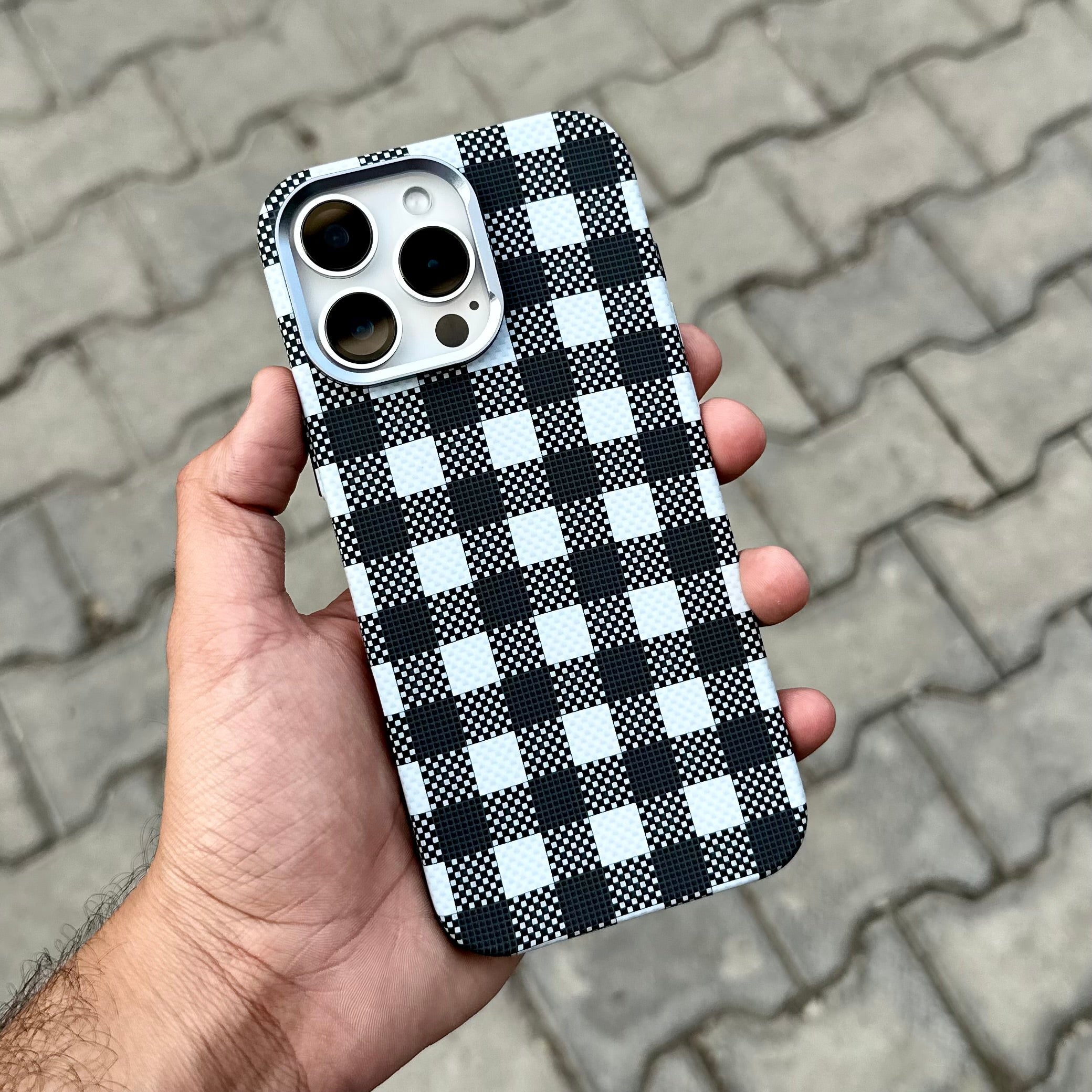 Luxo Grey White Check With Magsafe ( No. 1887 ) Mobile Case by CoverMeUp