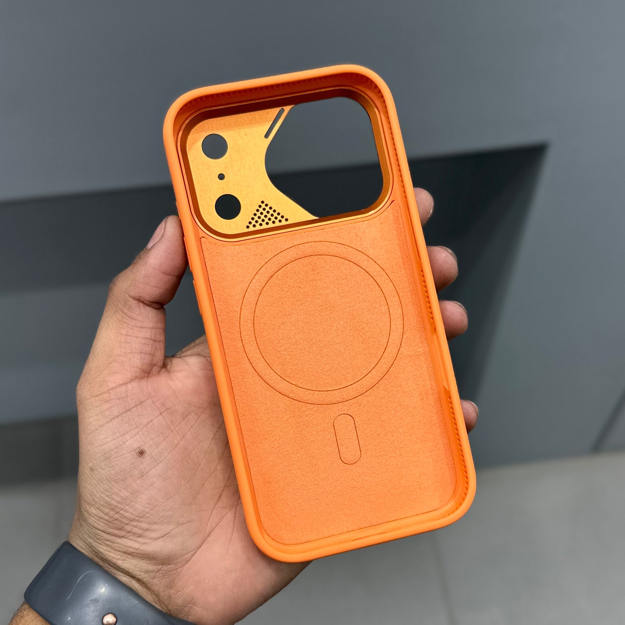 CMAQ IRON EDGE MAGSAFE CASE - ORANGE ( No. 2998 )