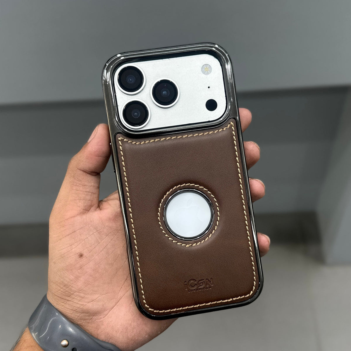 ICON CLASSIC SERIES CASE - BROWN ( No. 4027 )