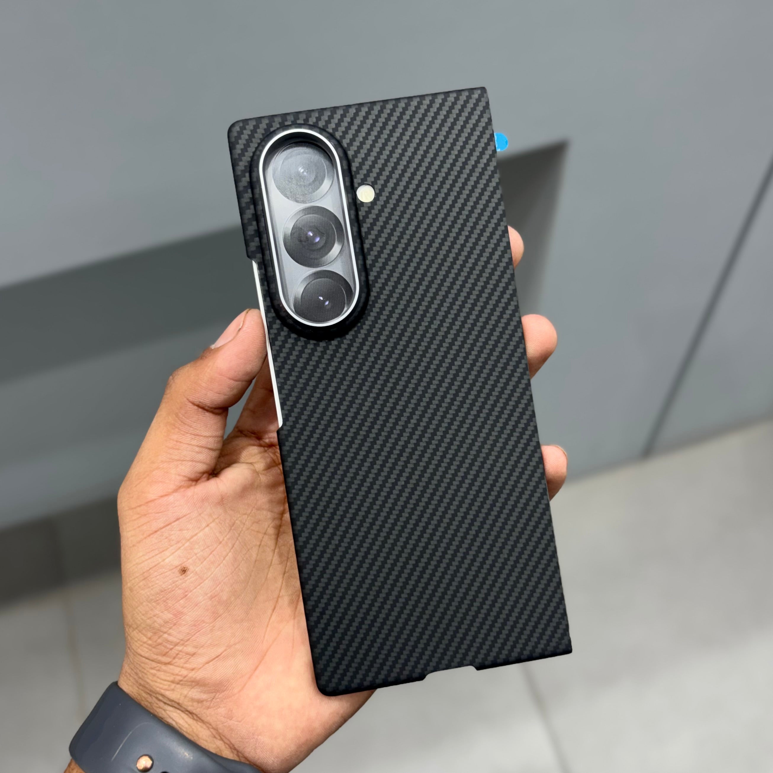 YH CARBON CASE - SAMSUNG- BLACK ( No. 2401 ) Mobile Case by CoverMeUp