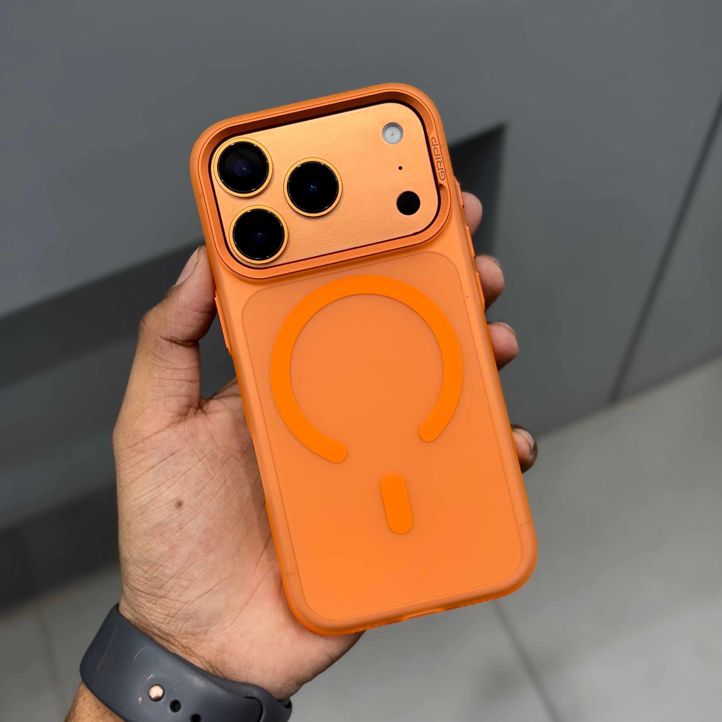 GLAM MAGSAFE - ORANGE ( No. 2362 ) g1 Mobile Case by CoverMeUp