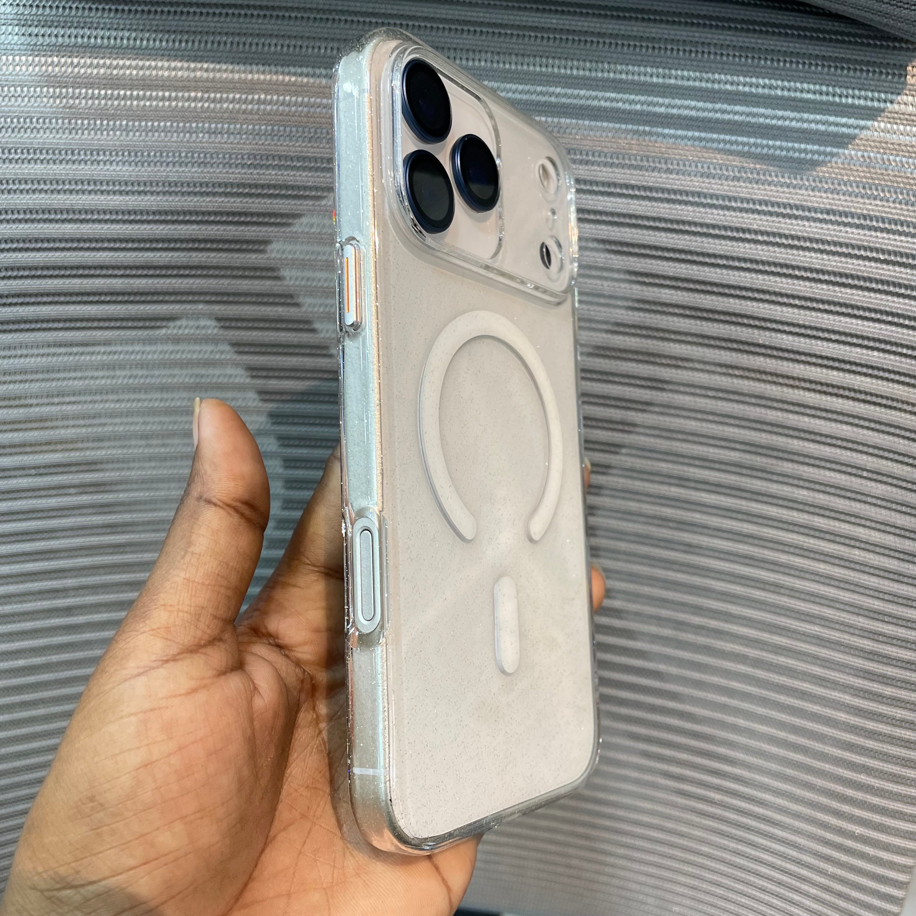 GlintAura MagSafe iPhone 17 Pro Max Case