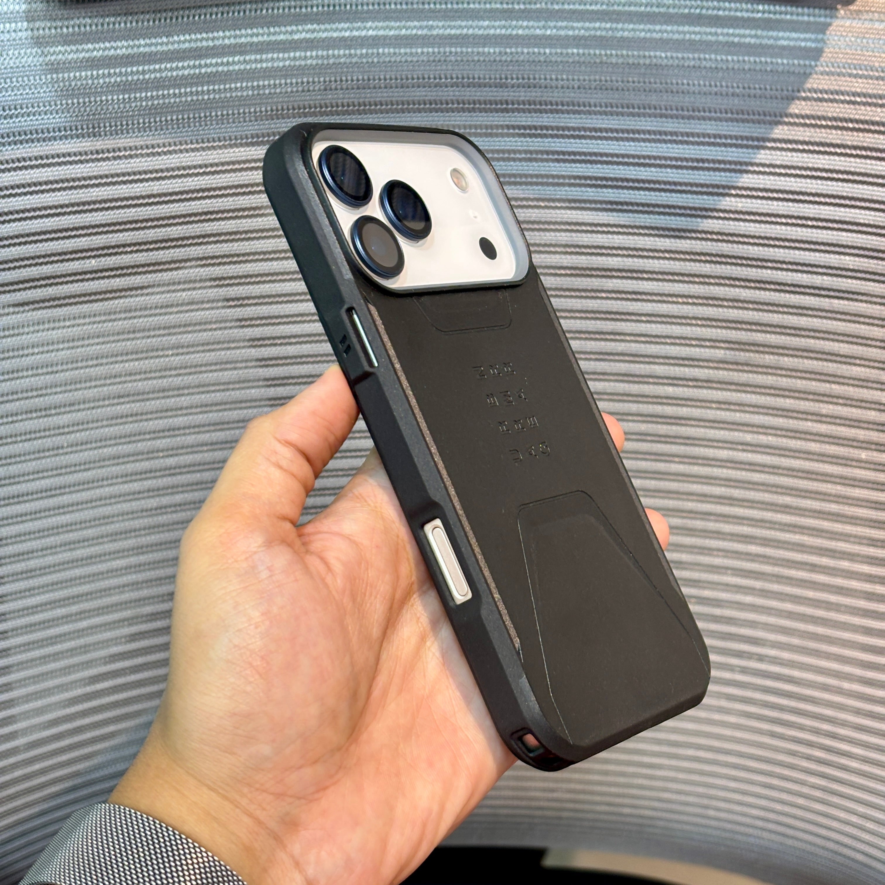 Protective Apple iPhone Back Cover - RegenShield iPhone 17 Pro Case - Style 3