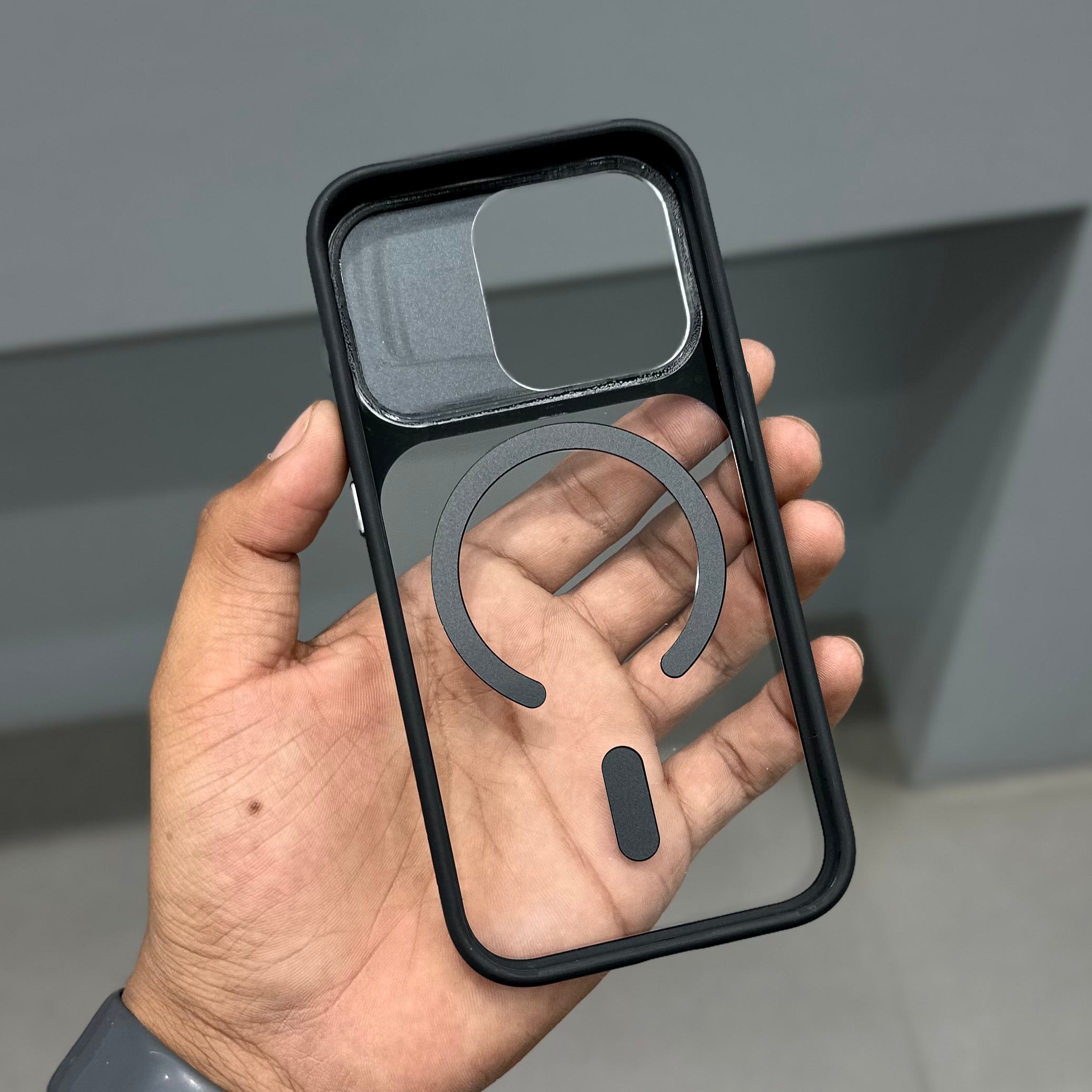 ICON N CLEAR METAL CAM CASE - BLACK ( No. 3421 ) Mobile Case by CoverMeUp - Style 6