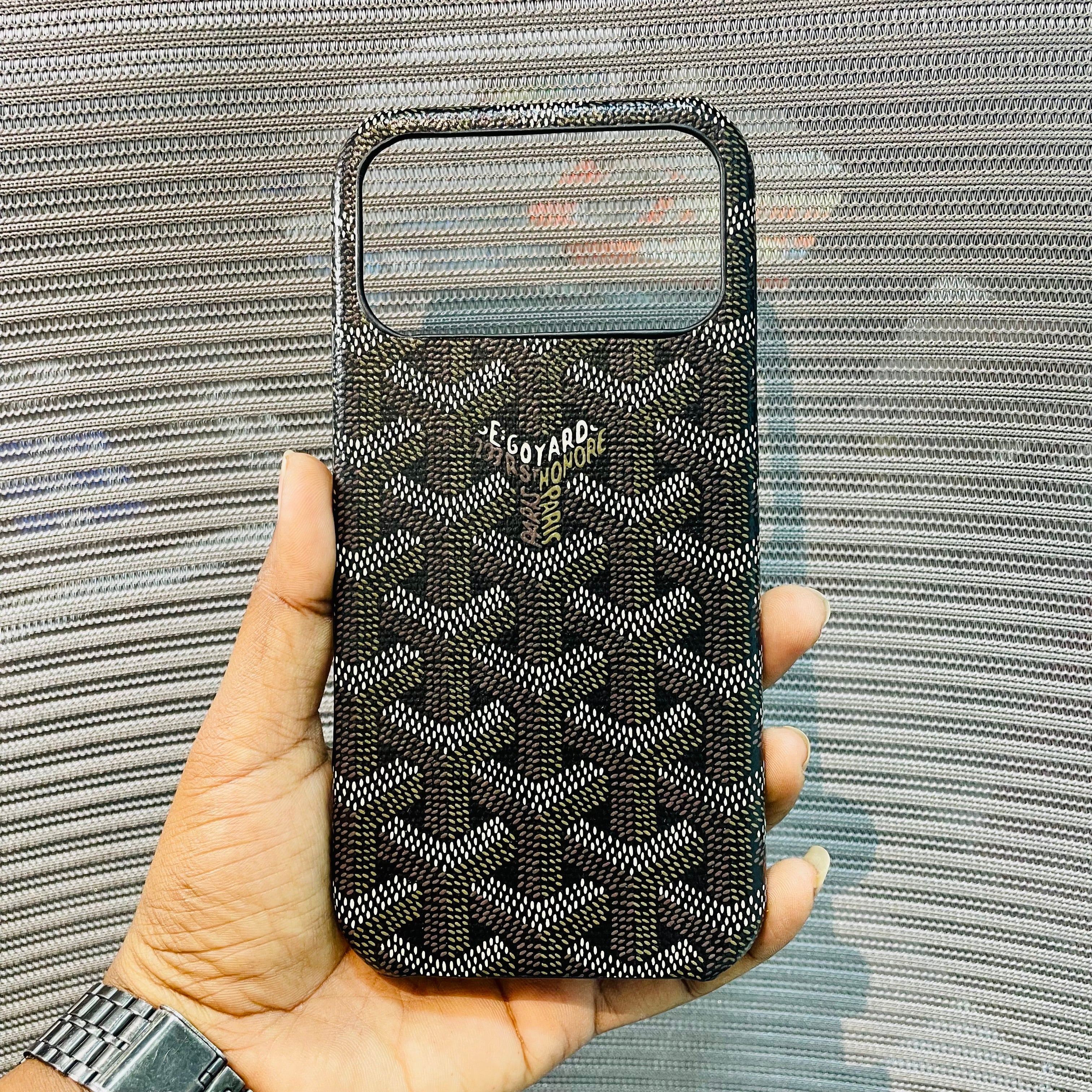 Luxe Printed Inner Fur iPhone 17 Pro Max Case