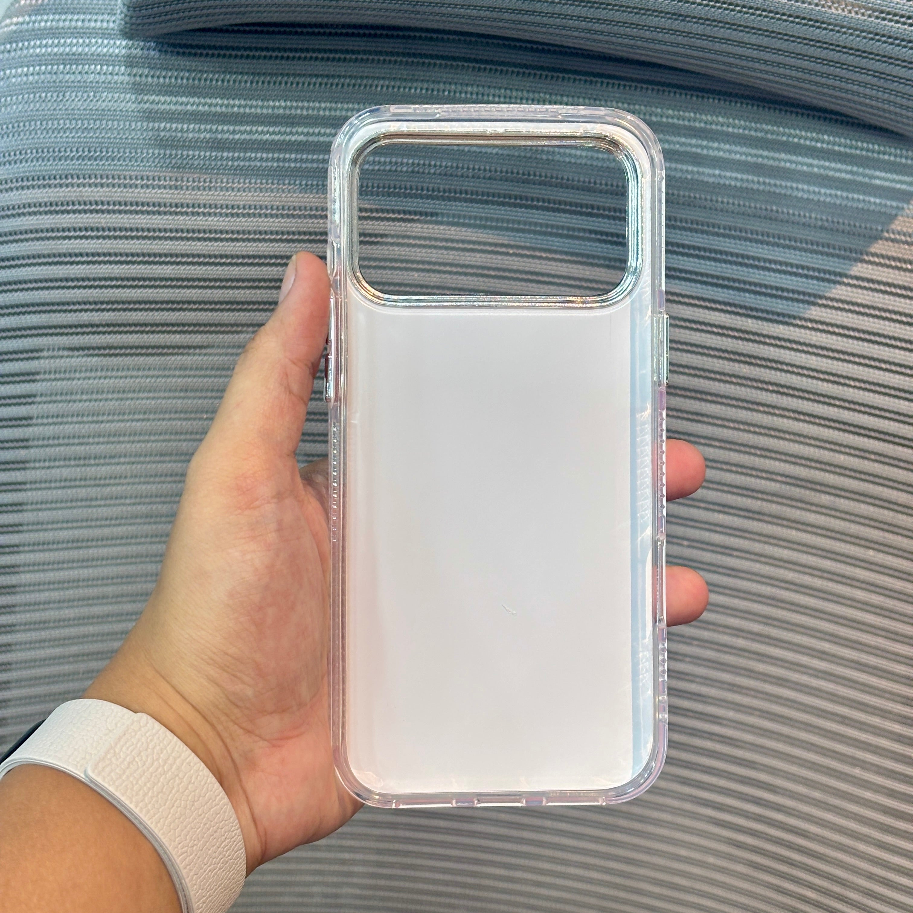 MarbleMuse Glitter iPhone 17 Series Case
