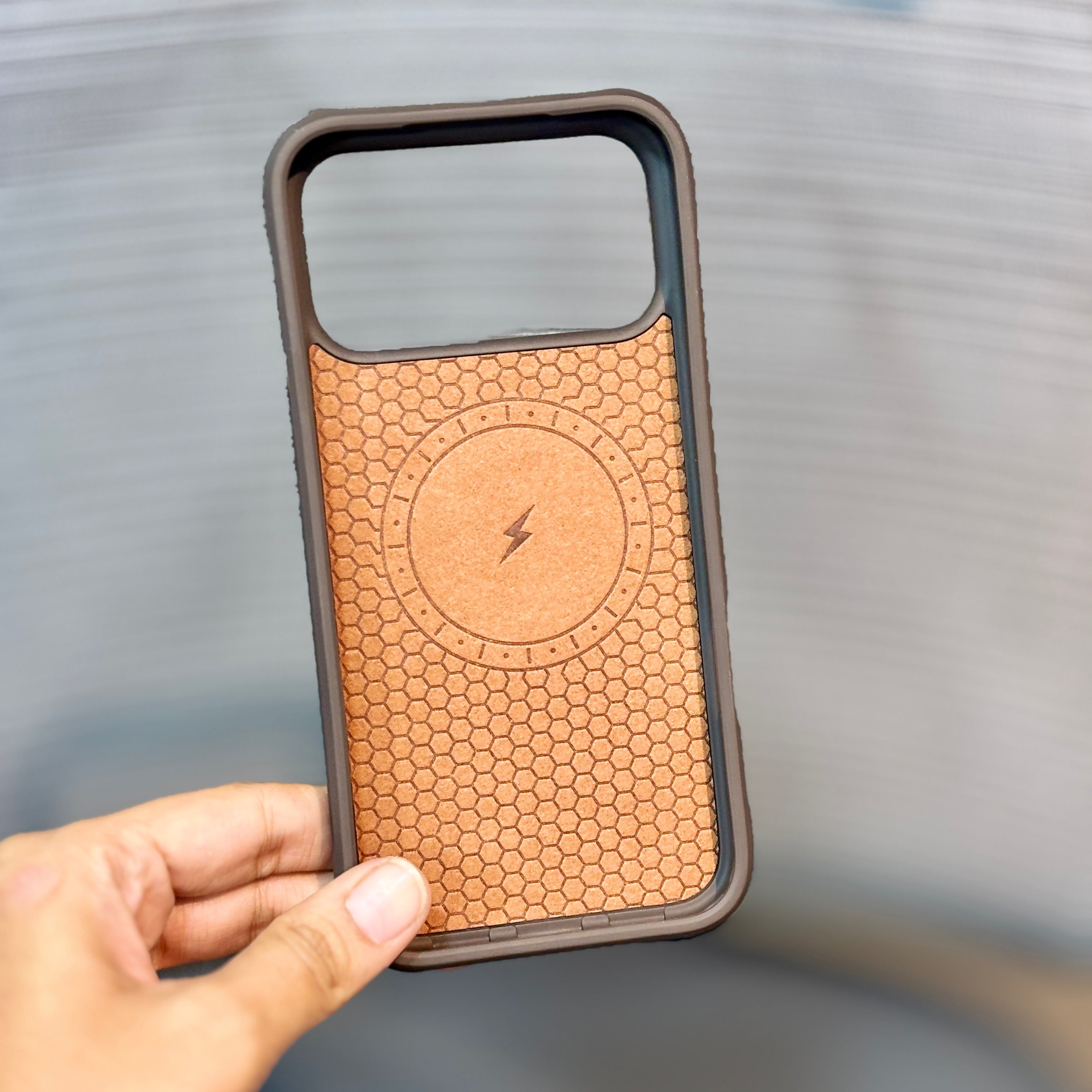 Protective Apple iPhone Back Cover - DesertCarbon MagSafe iPhone 16 Series Case - Style 6