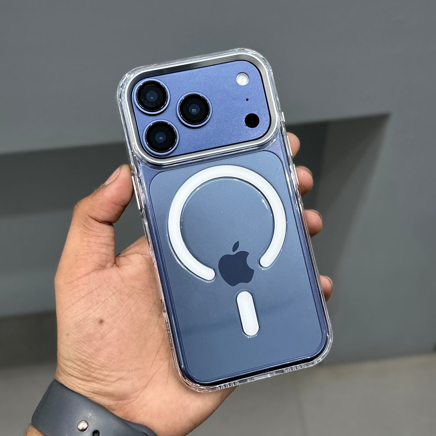 TRANZO BC-154 MAGSAFE CASE - TRANSPARENT ( No. 3040 )