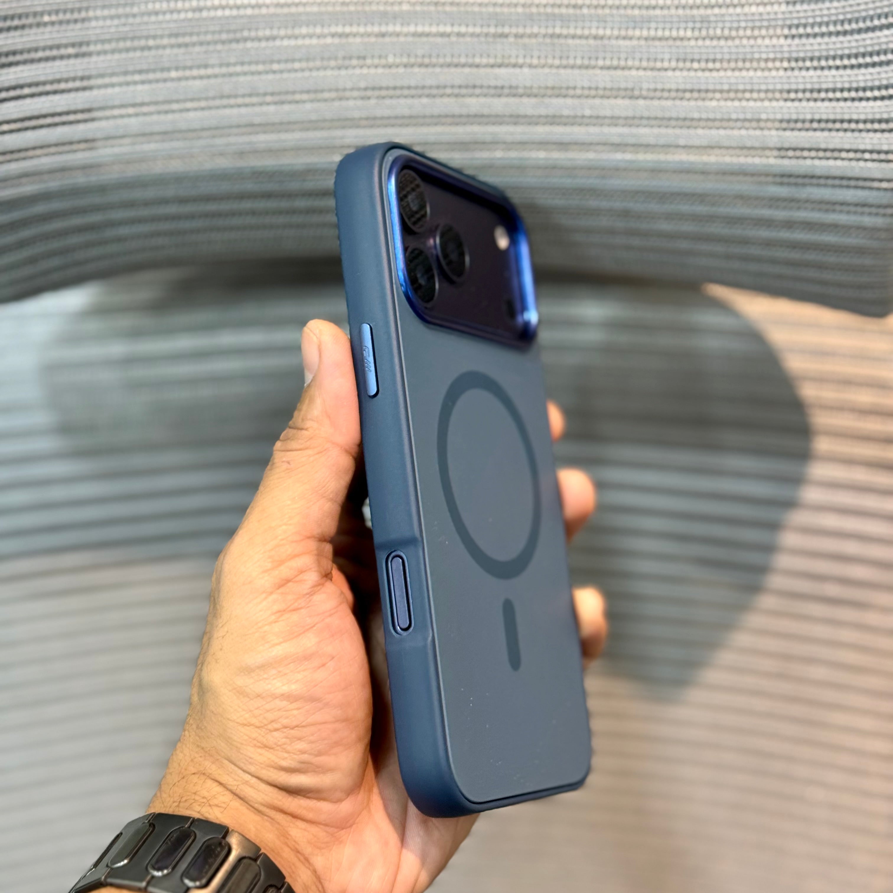 Protective Apple iPhone Back Cover - FurLuxe MagSafe iPhone 16 Pro Case - Style 5