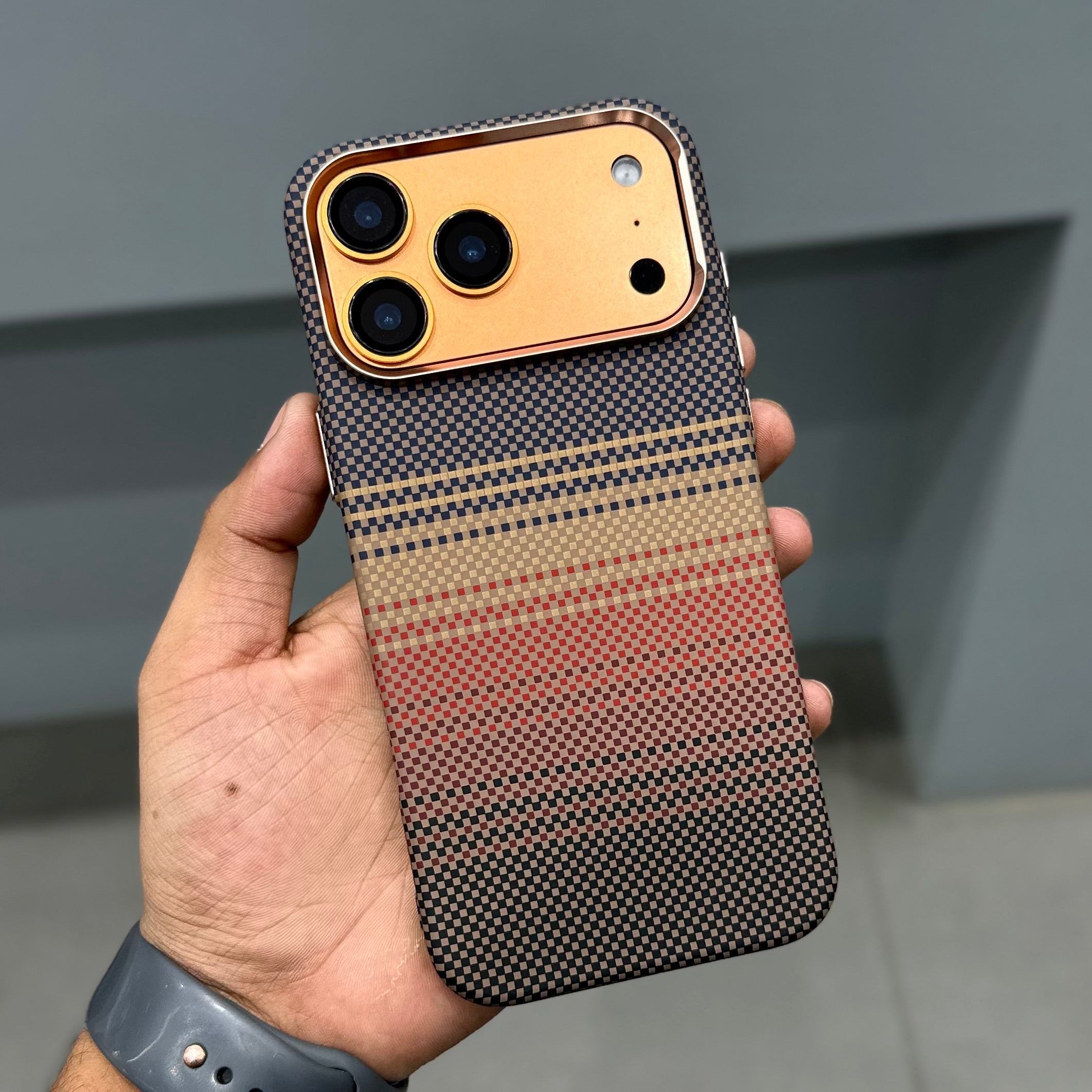 LUXO MAGSAFE CASE - BROWN CHECK ( No. 3583 )