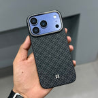 BENKS ARMOR GRID REAL CARBON CASE MAGSAFE - BLACK ( No. 2832 )