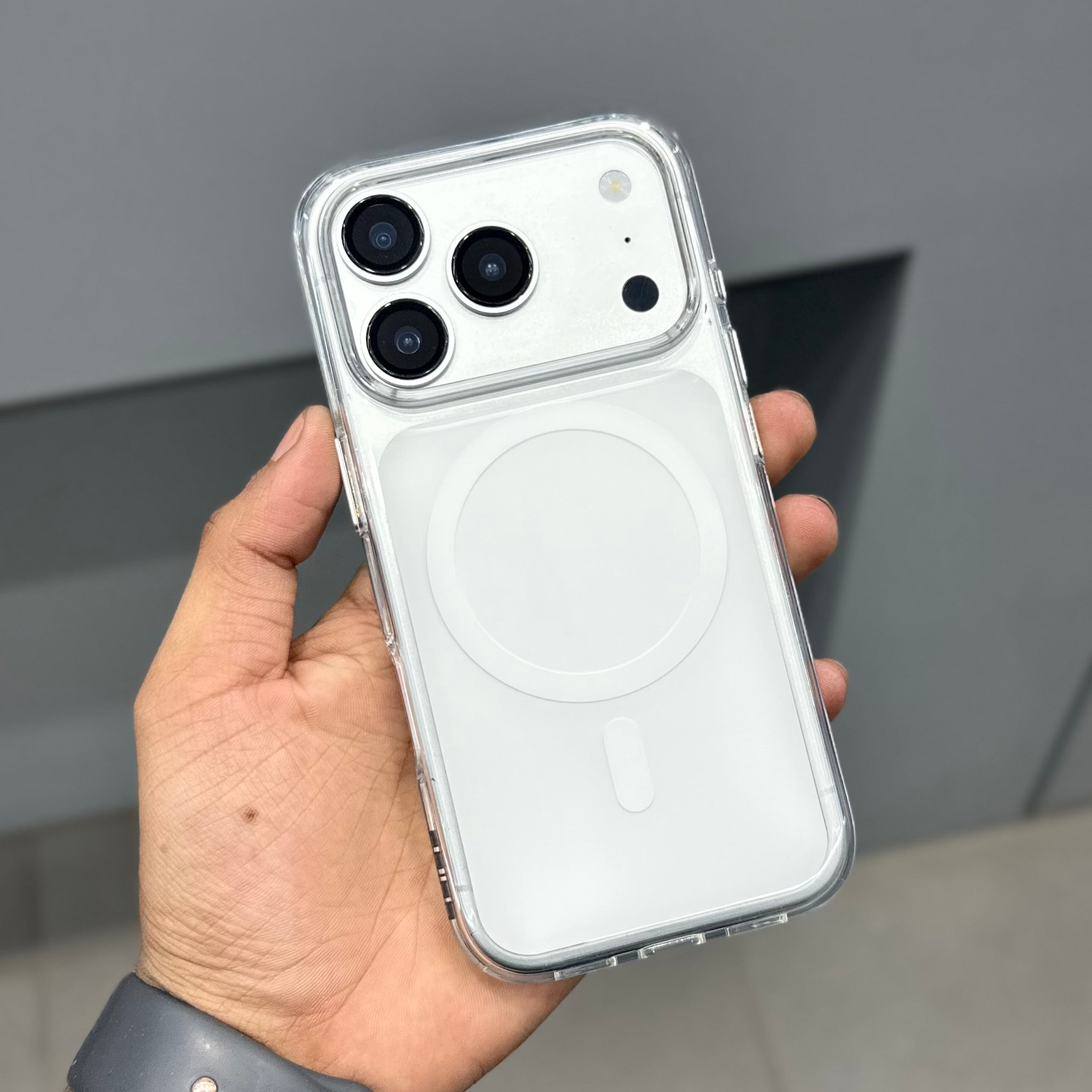 GRIPP NATIVE MAGSAFE CASE - WHITE ( No. 3032 )