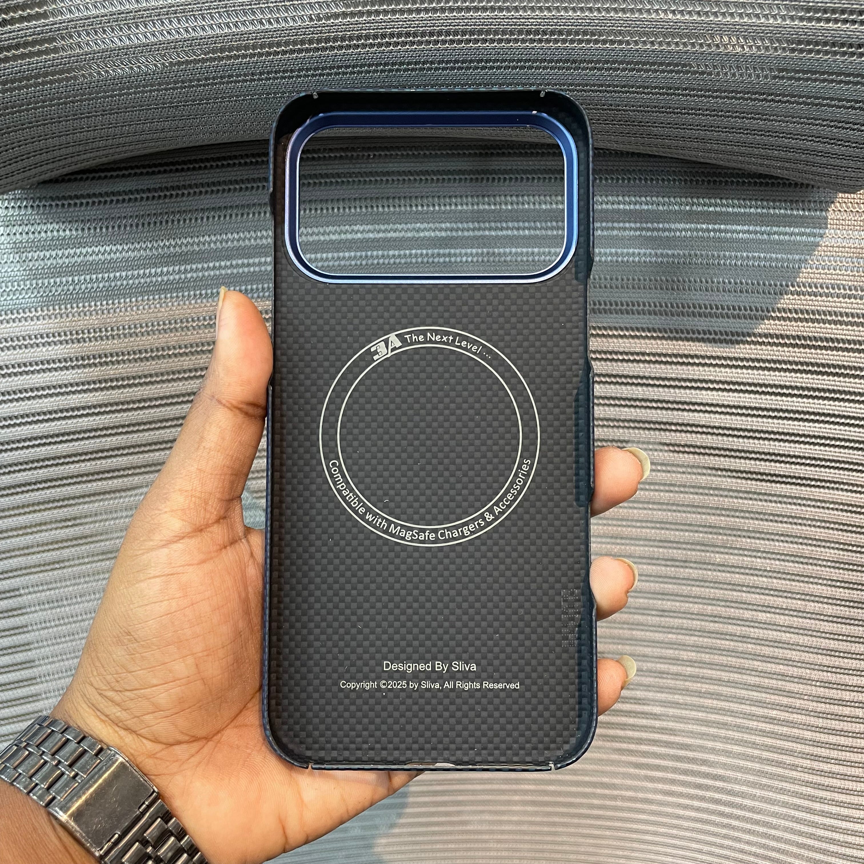 CarbonVeil MagSafe iPhone 17 Pro Max Case