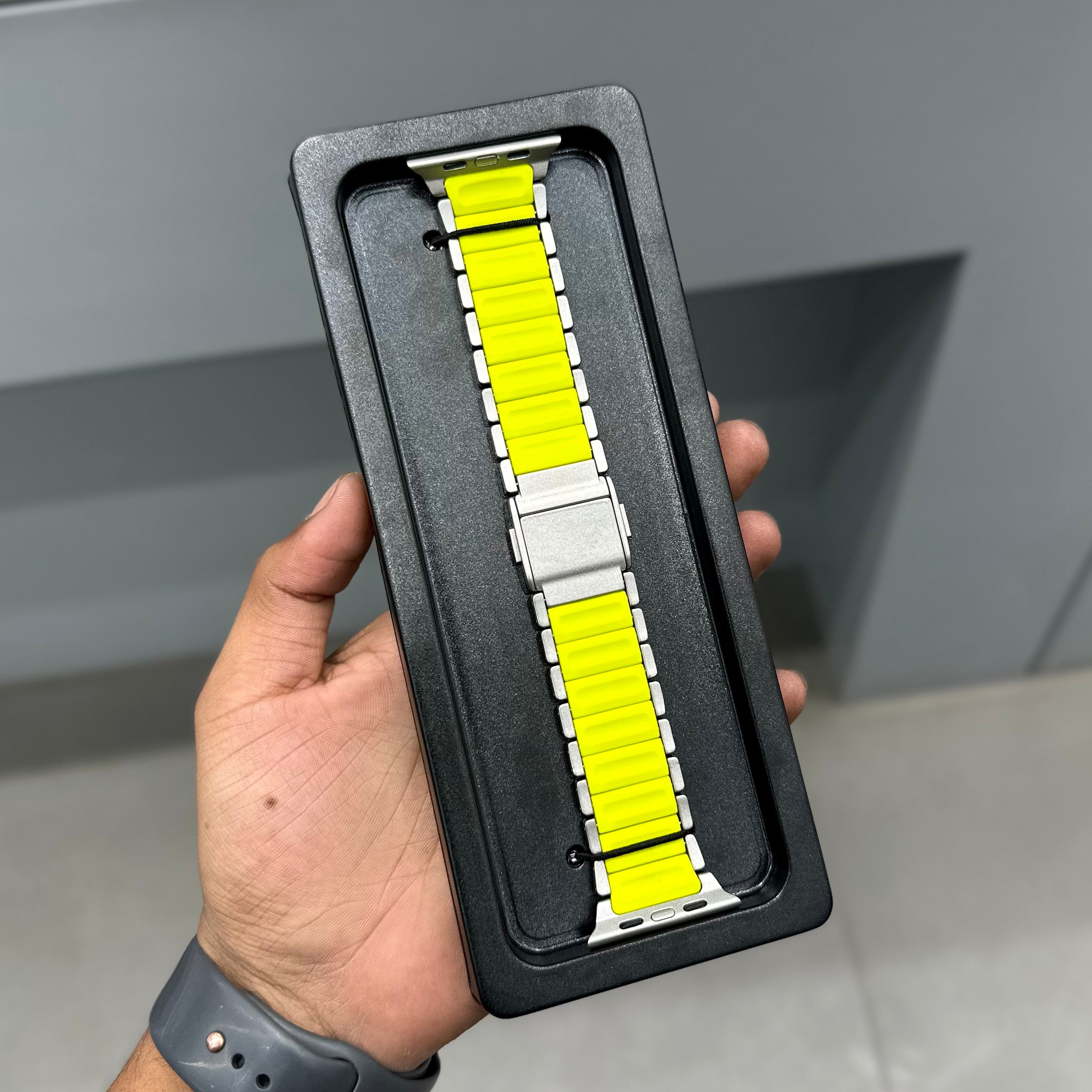 VORT EX METAL LINK STRAP - GREY NEON ( No. 3416 ) Mobile Case by CoverMeUp - Style 2