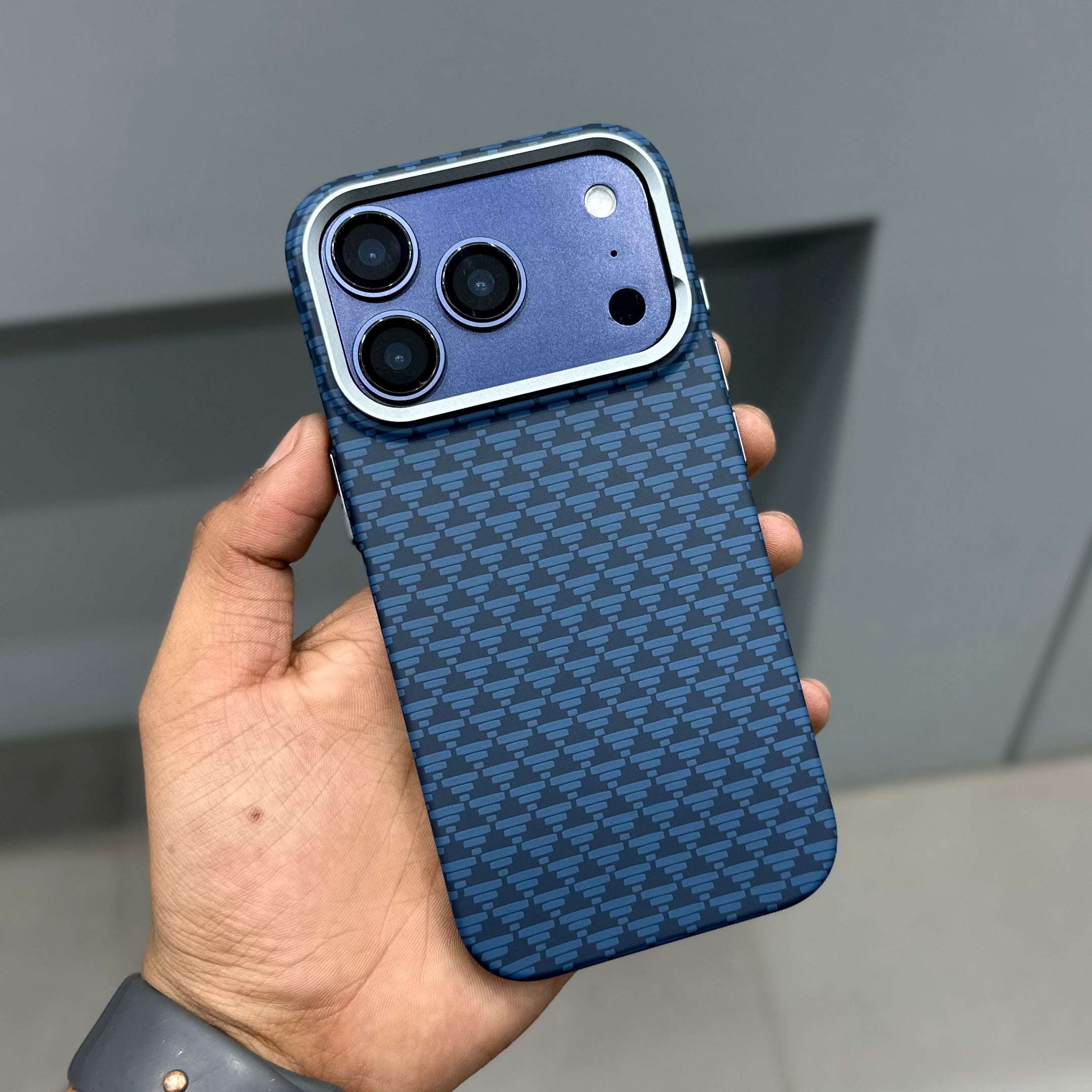 PINKSUN CARBON CASE - BLUE ( No. 3132 ) Mobile Case by CoverMeUp