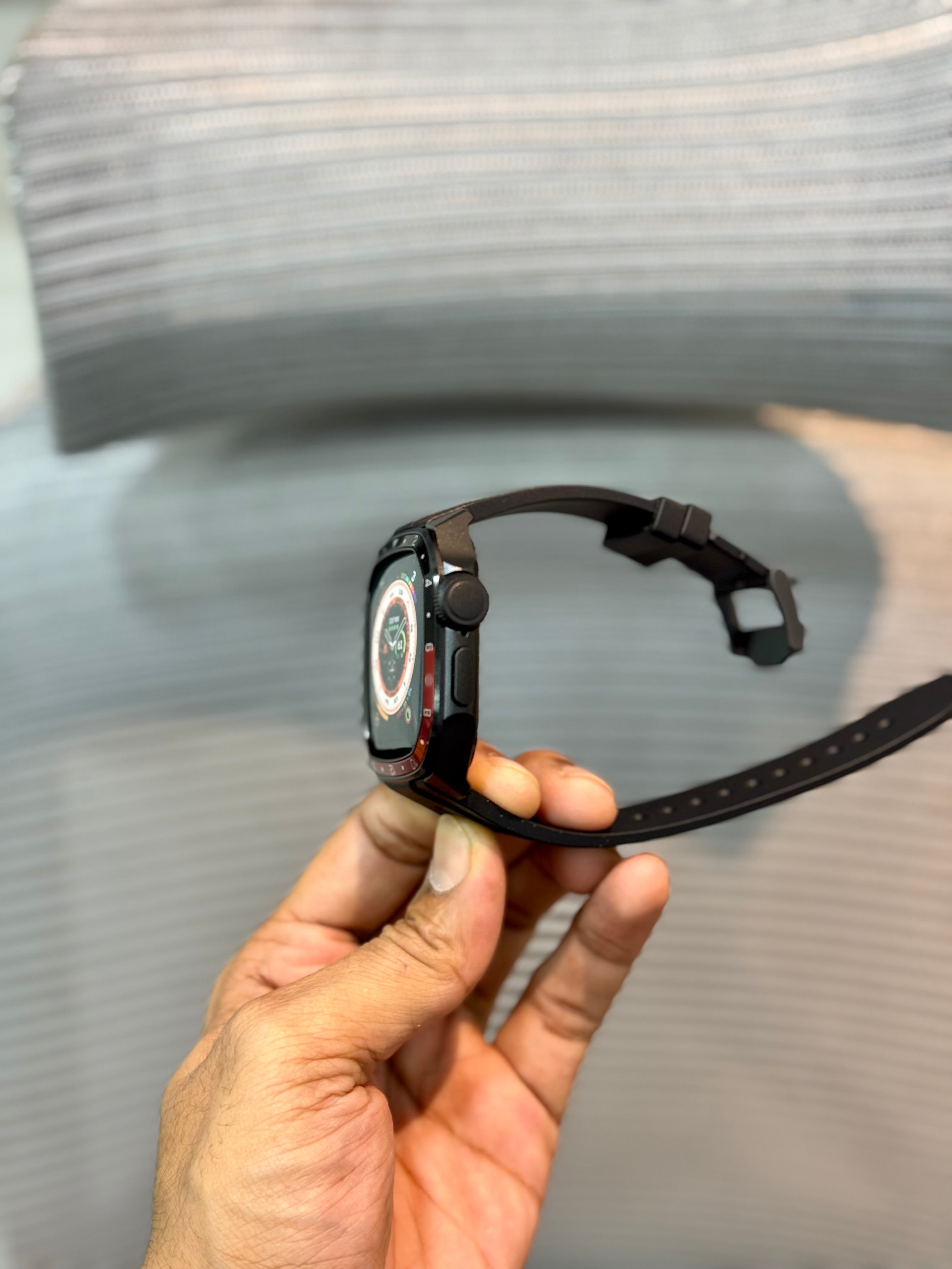 AeroShield Apple Watch Case & Strap Set (44mm / 45mm)