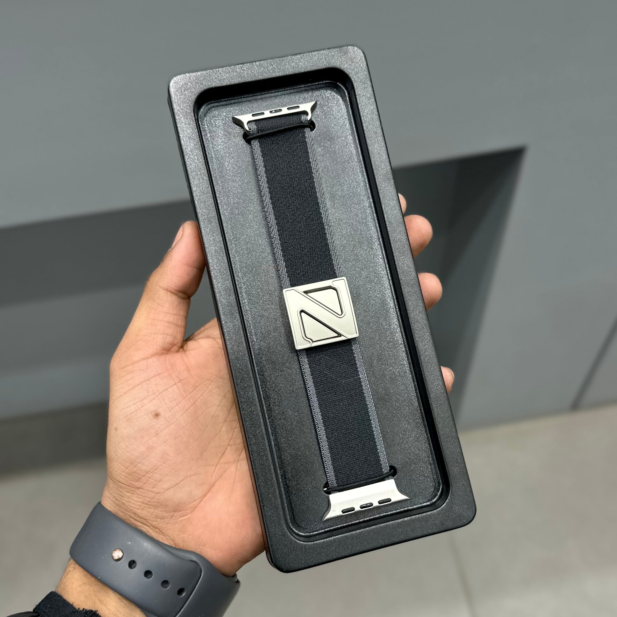 N LOCK STRAP - GREY ( No. 3089 ) Mobile Case by CoverMeUp