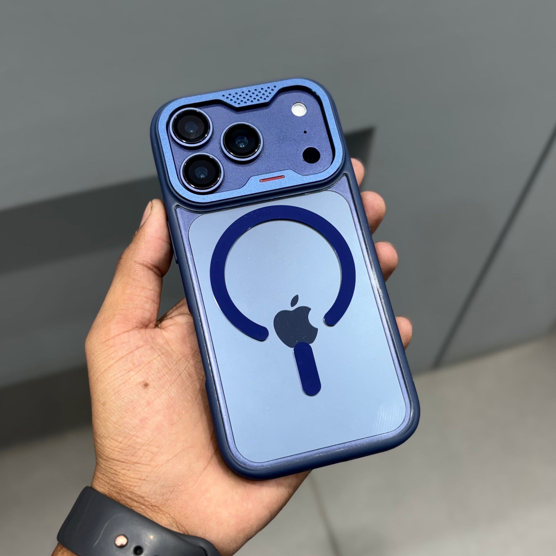 NYJOY ARMOD CAM CASE - BLUE ( No. 2410 )