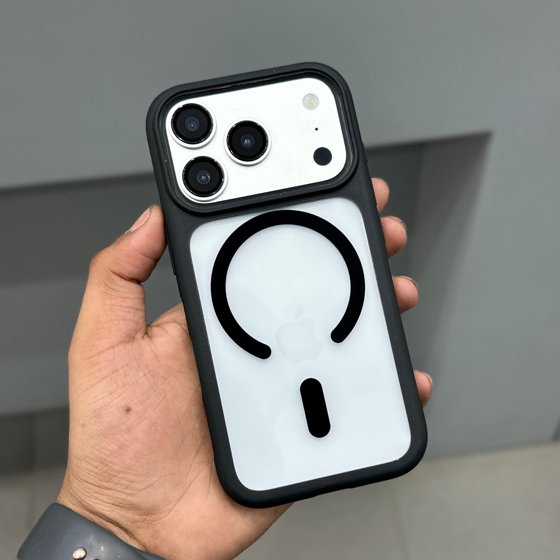 NY CAMO SHIELD MAGSAFE CASE - BLACK ( No. 3047 )