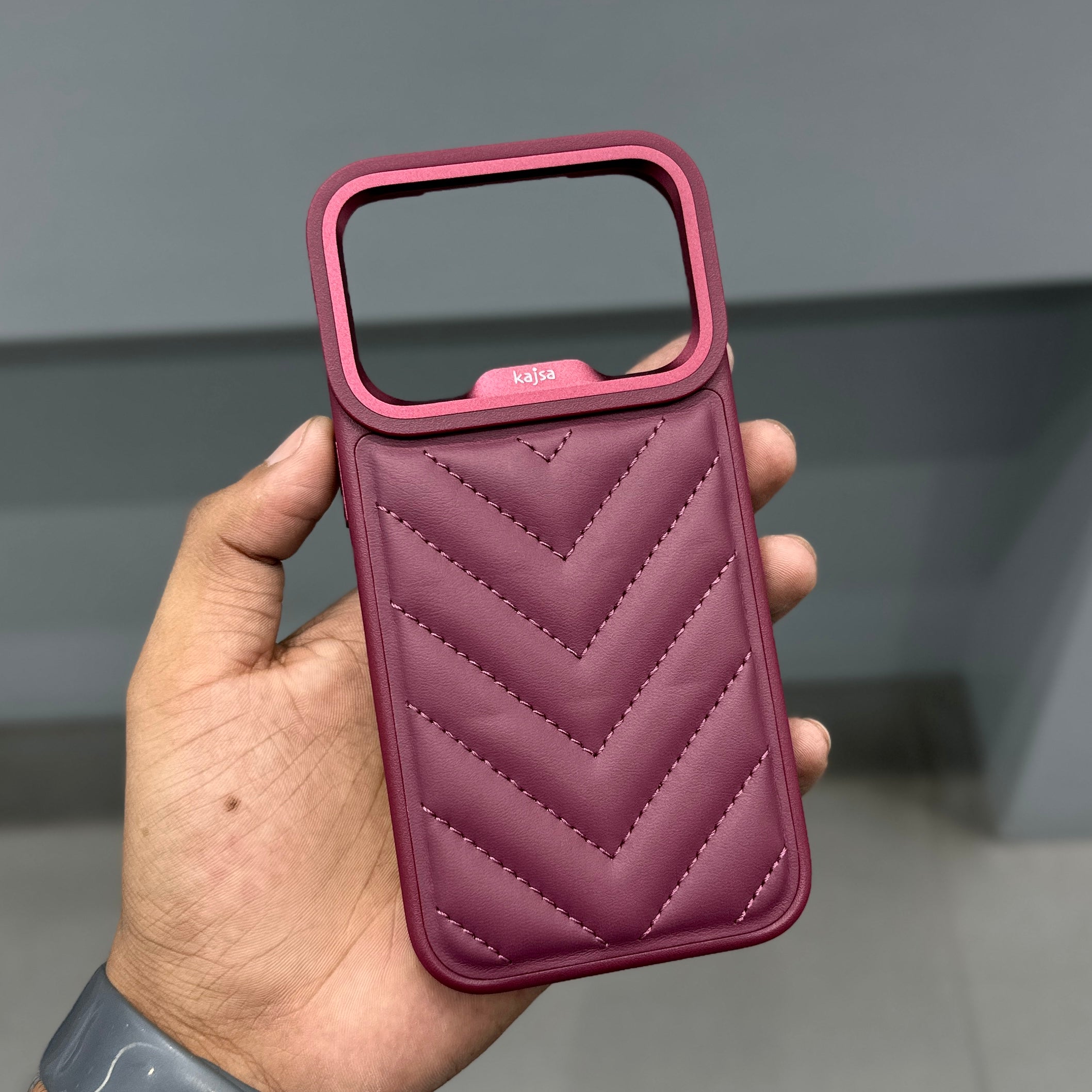 KAJSA VELVET ARMOR WINE RED CASE ( No. 3965 )