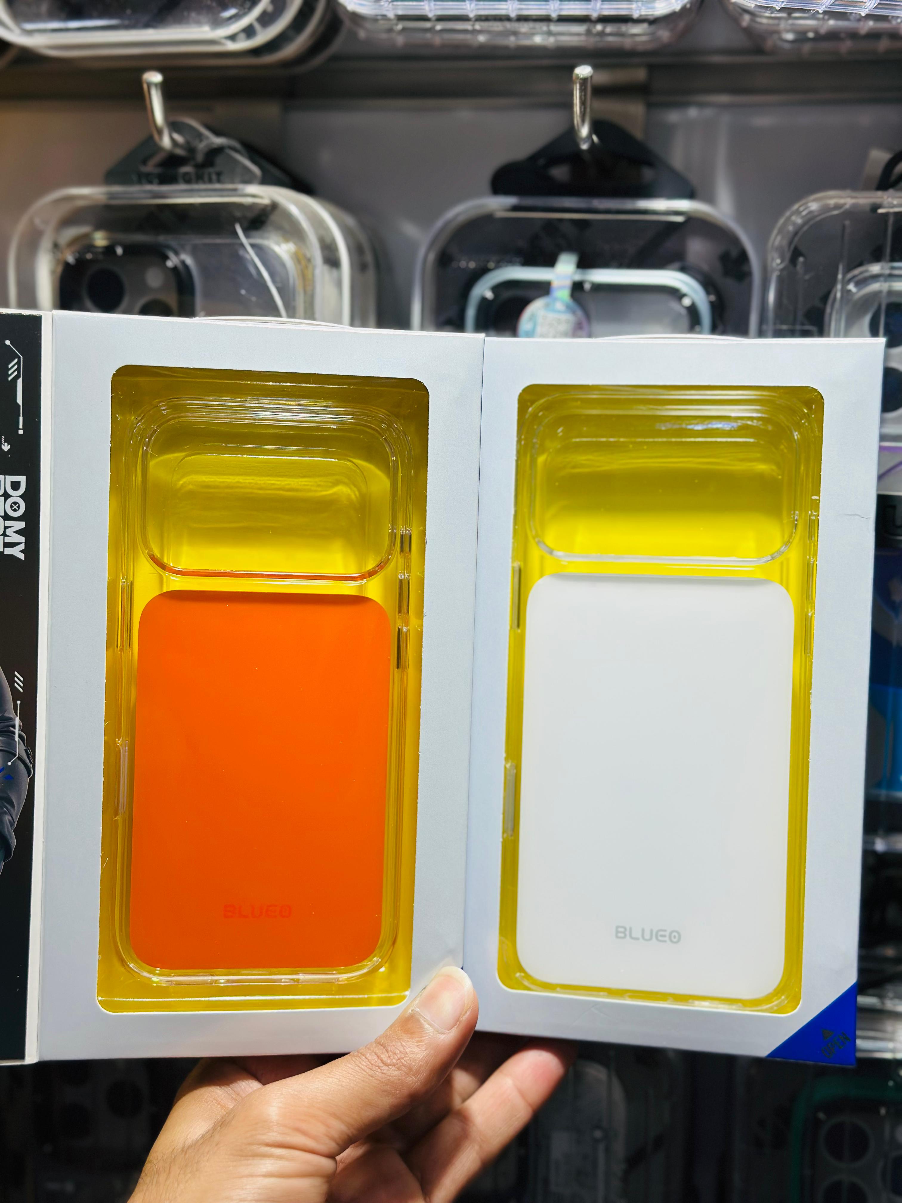 Protective Apple iPhone Back Cover - Blueo Anti Yellow high-quality crystal-clear case for iPhone - Style 2