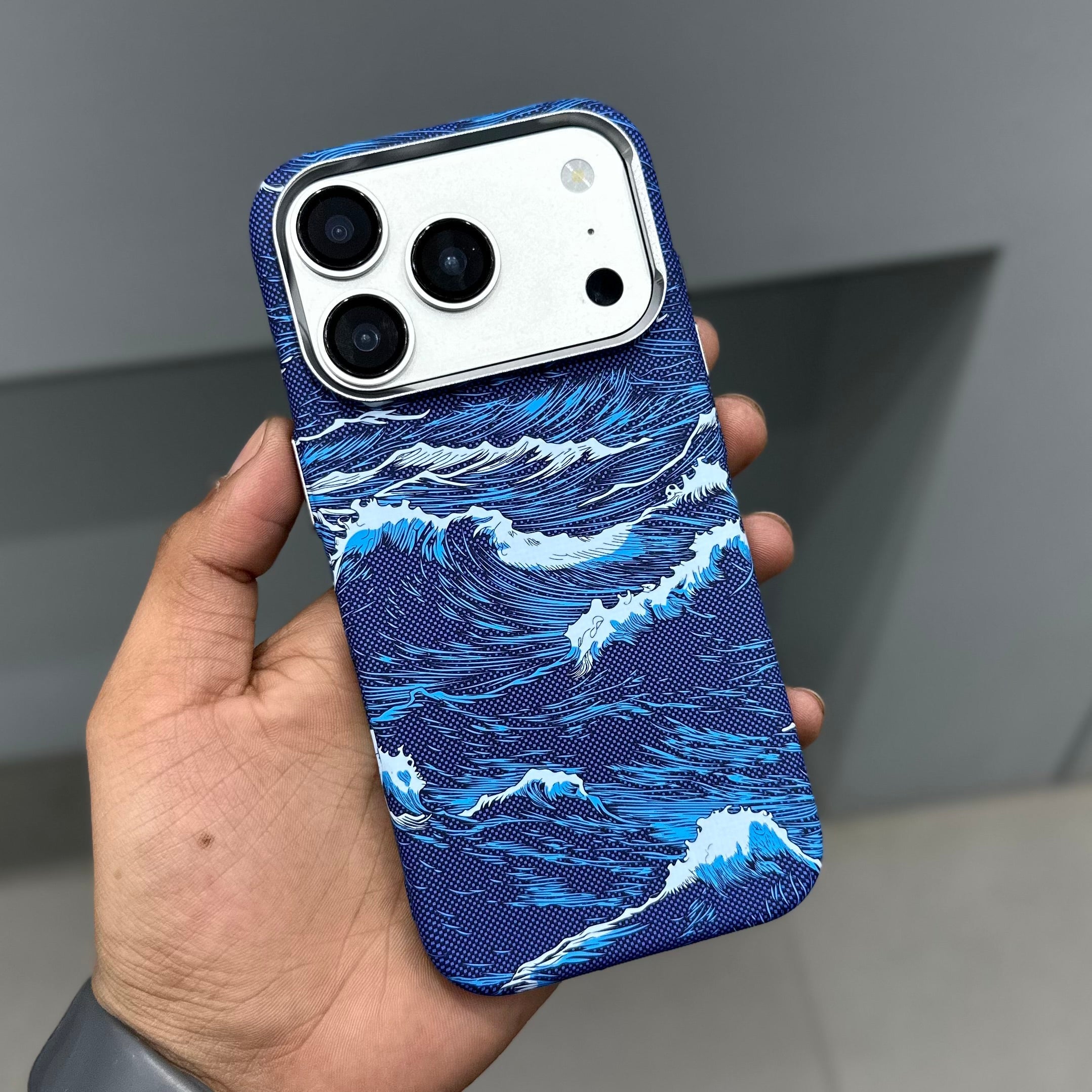 LUXO MAGSAFE CASE - BLUE WAVE ( No. 3591 )