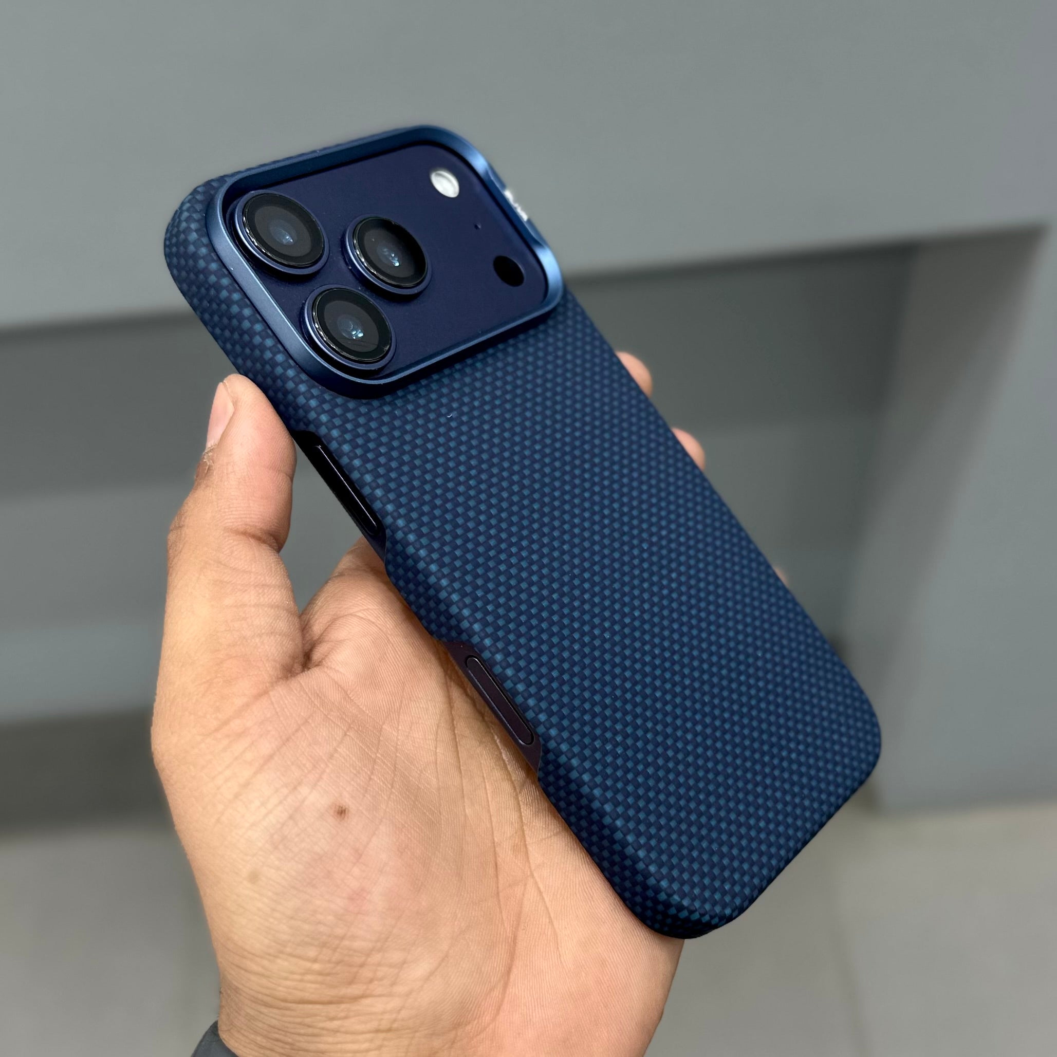 SLIVA IKEVLAR REAL CARBON CASE - BLUE ( No. 3135 )