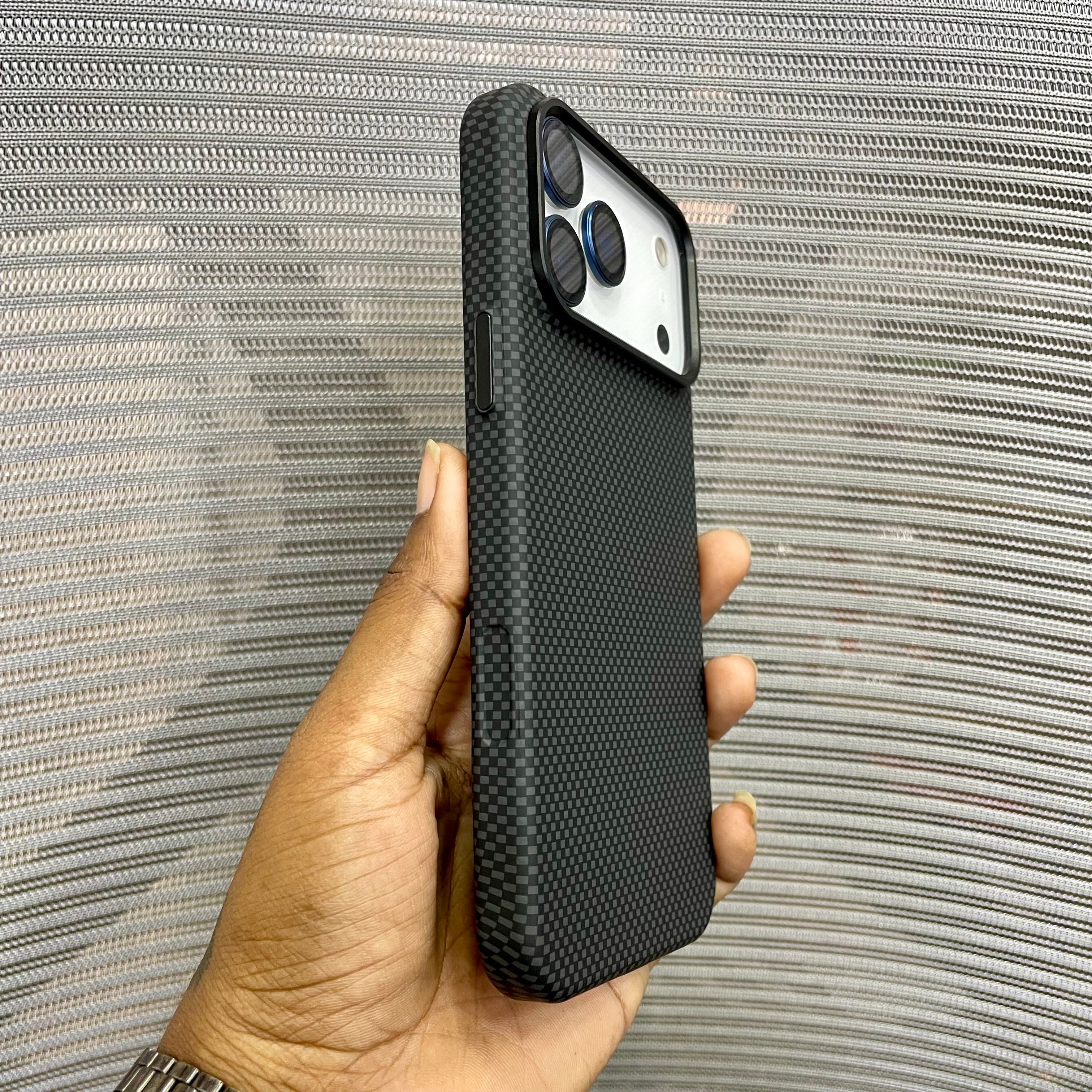 CarbonFlex MagSafe iPhone 17 Pro Max Case