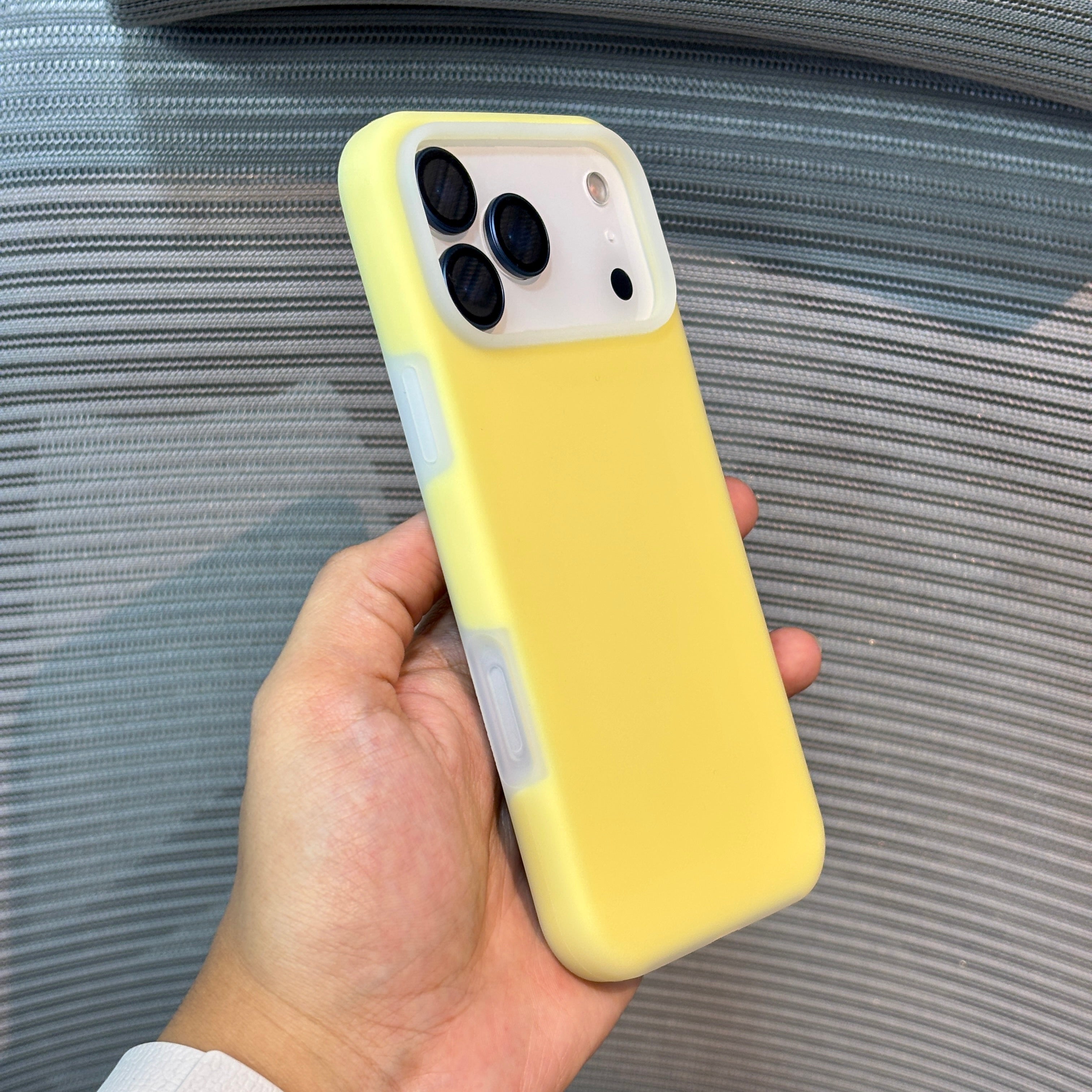 Protective Apple iPhone Back Cover - Pastelle MagSafe iPhone Case - Style 7