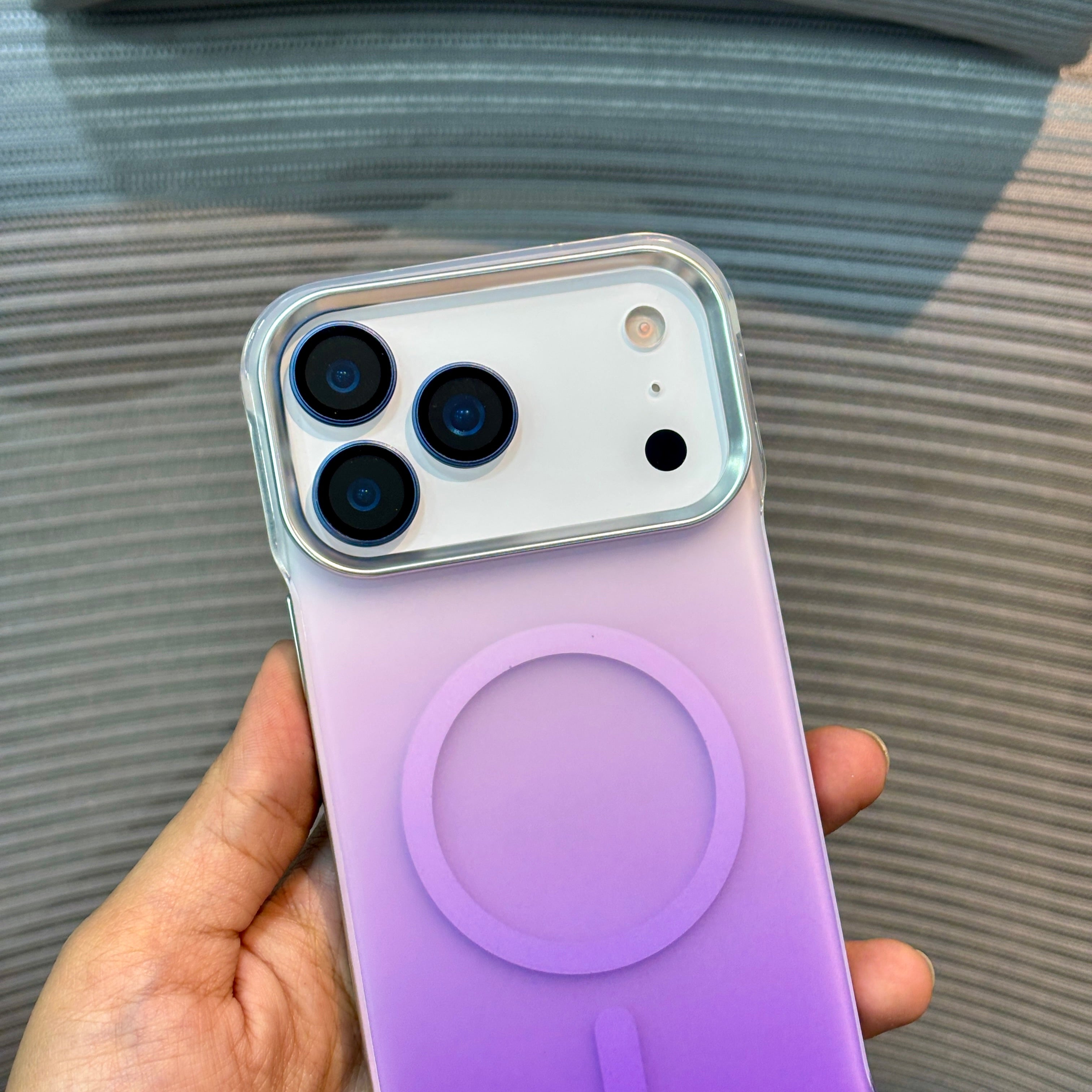 Gradé SoftTone MagSafe iPhone 17 Series Case