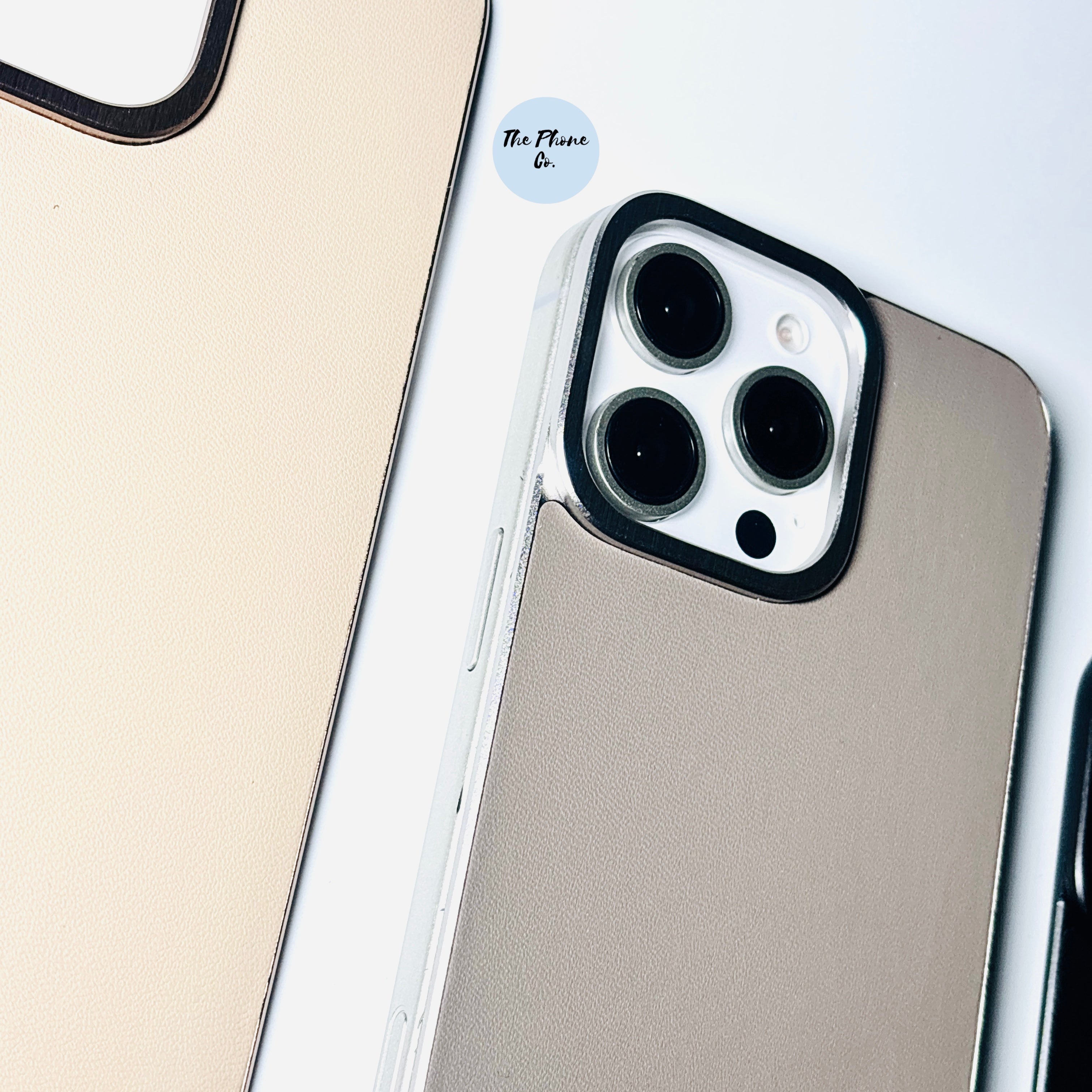 Protective Apple iPhone Back Cover - Premium BackPlane Magnetic iPhone Case - Style 2