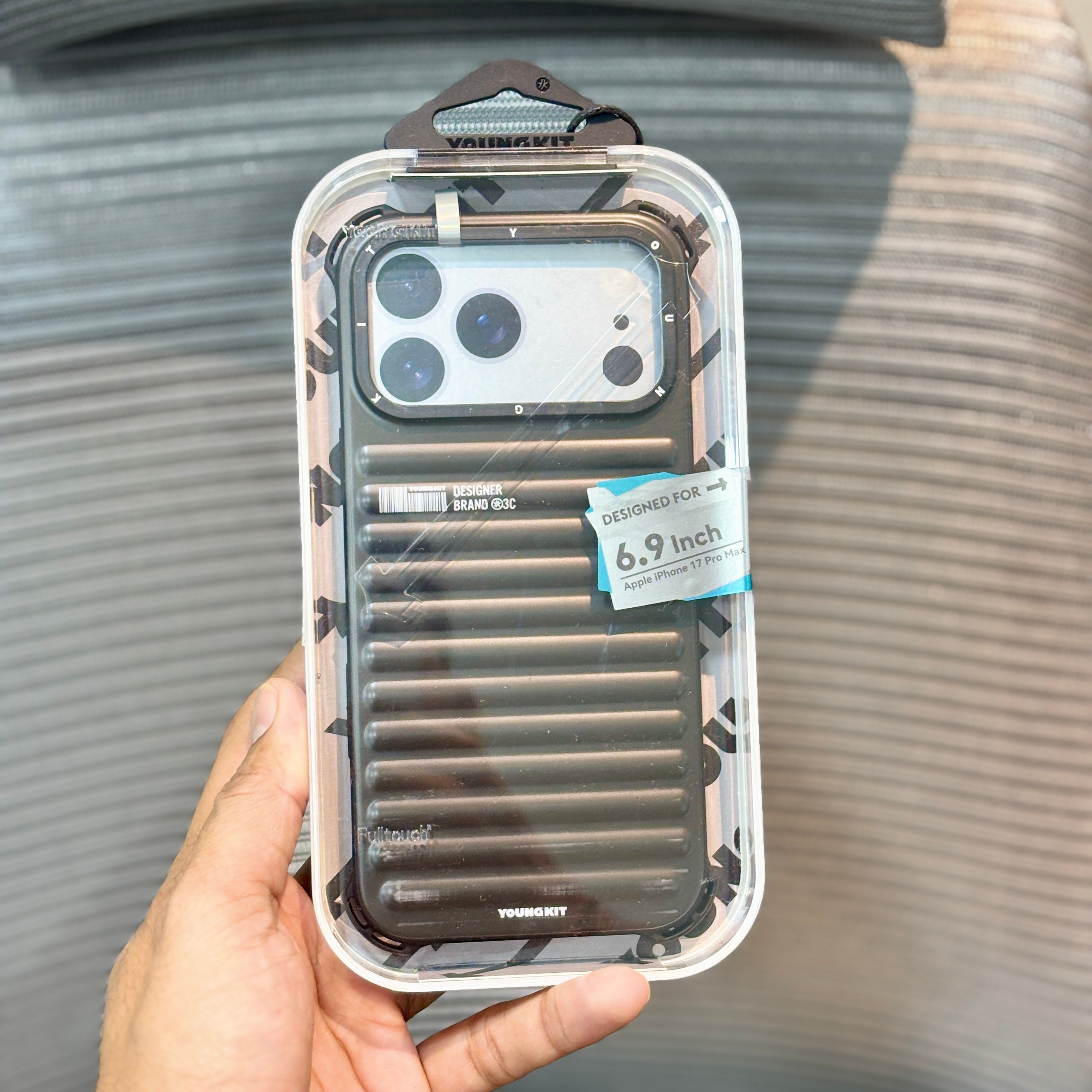 Luxora Wave MagSafe iPhone 17 Pro Max Case