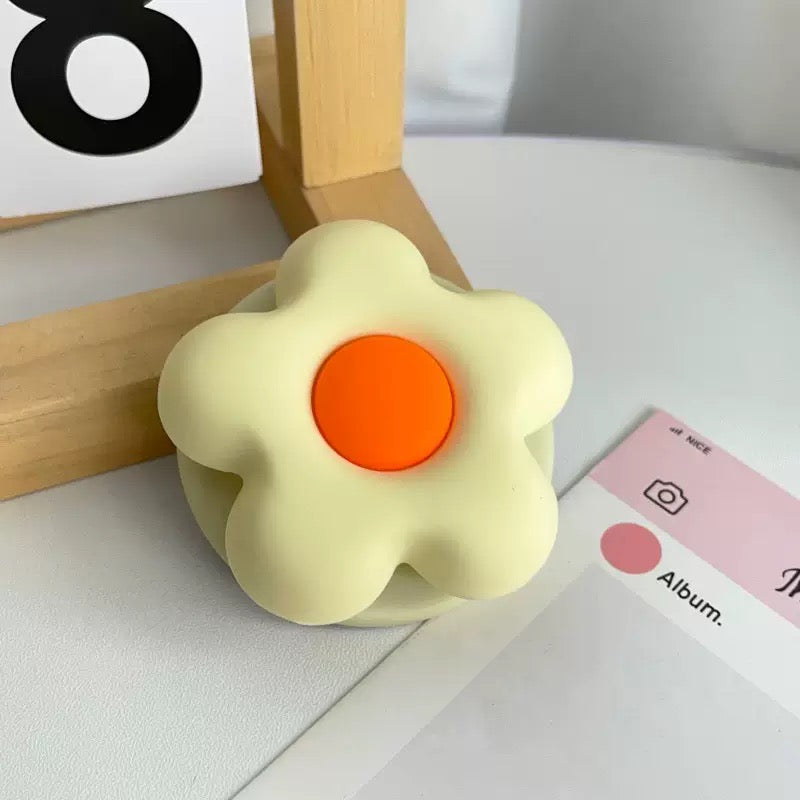 Floral Design MagSafe Pop Socket (L.Yellow)