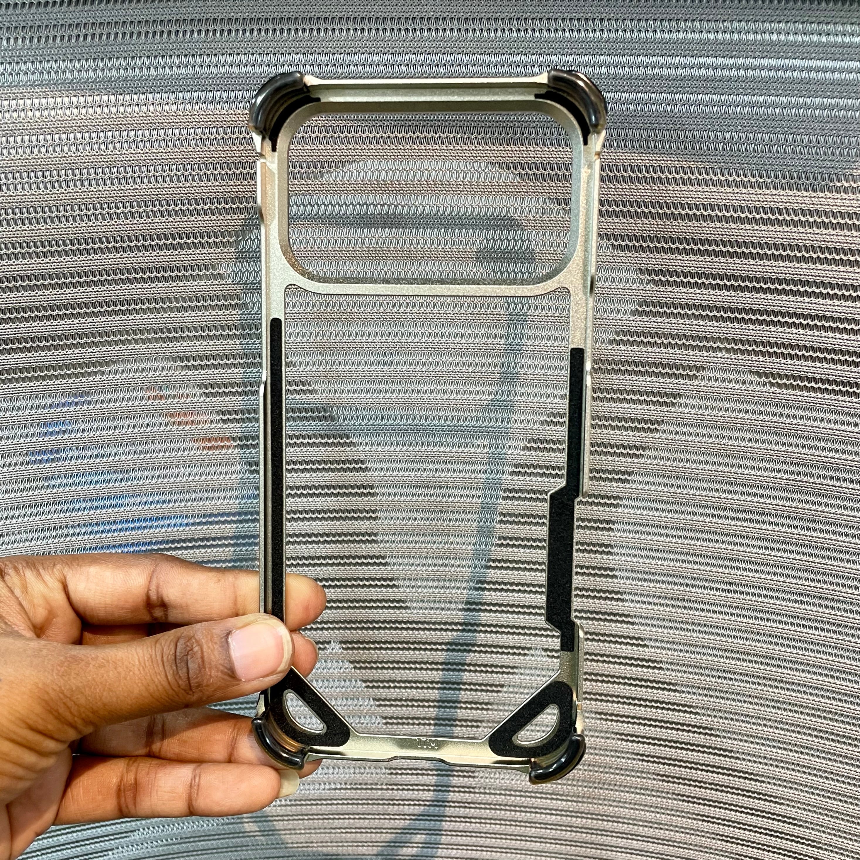 MetalGuard Bumper iPhone 17 Pro Max Case