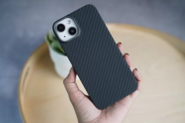 Carbon Fiber Slim Case for iPhone 3/14