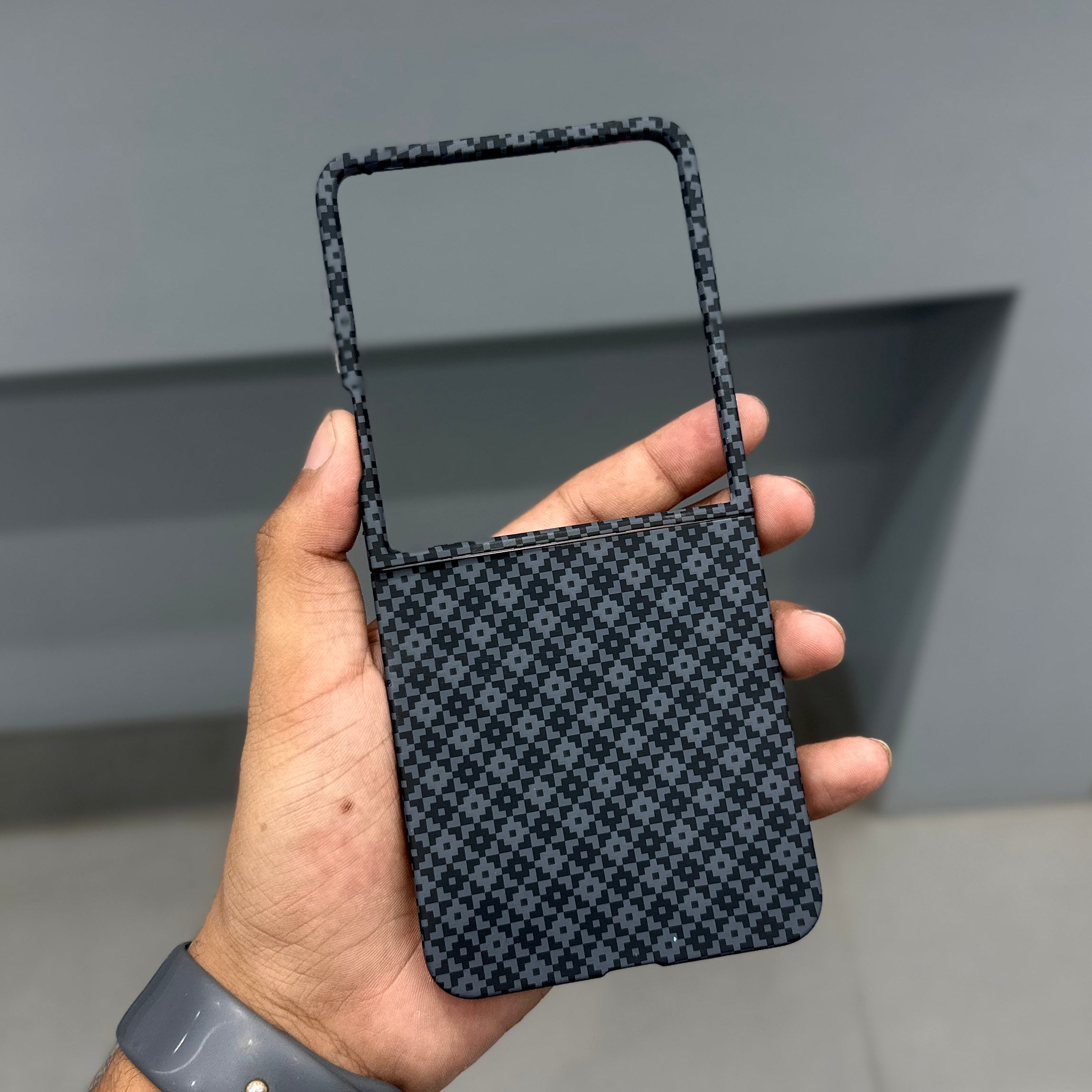 LUXO CROX BLACK MAGSAFE CASE - FOLD SERIES ( No. 3847 )