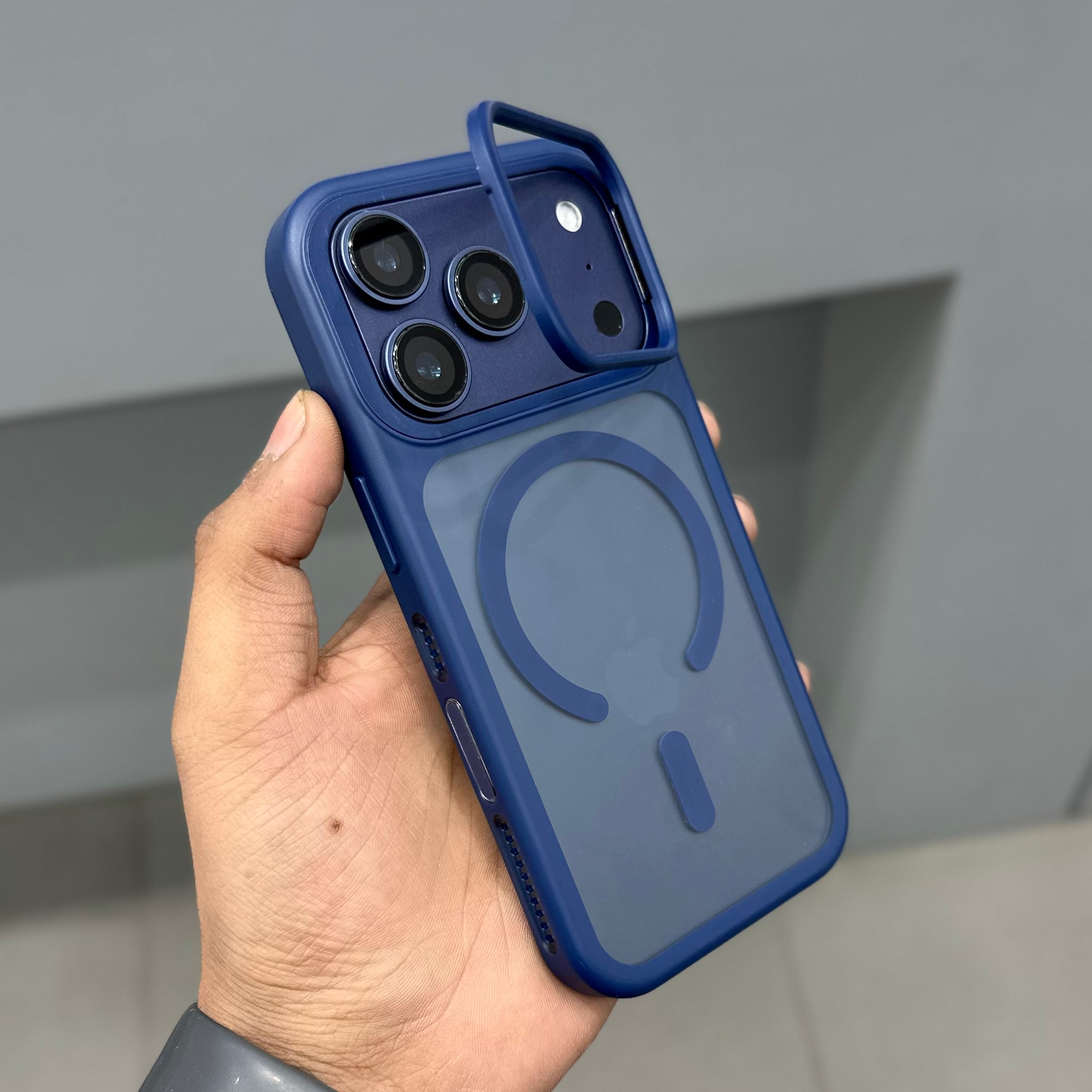 CMAQ TURBINE FROST CASE - BLUE ( No. 3025 )