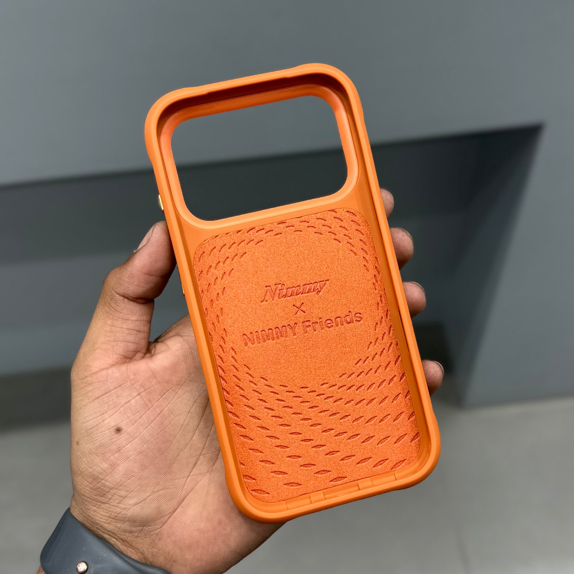 Nimmy Premium Embroidered Leather Case - NIMMY DAZZLING SERIES MAGSAFE-ORANGE DEER ( No. 3355 ) - Style 4