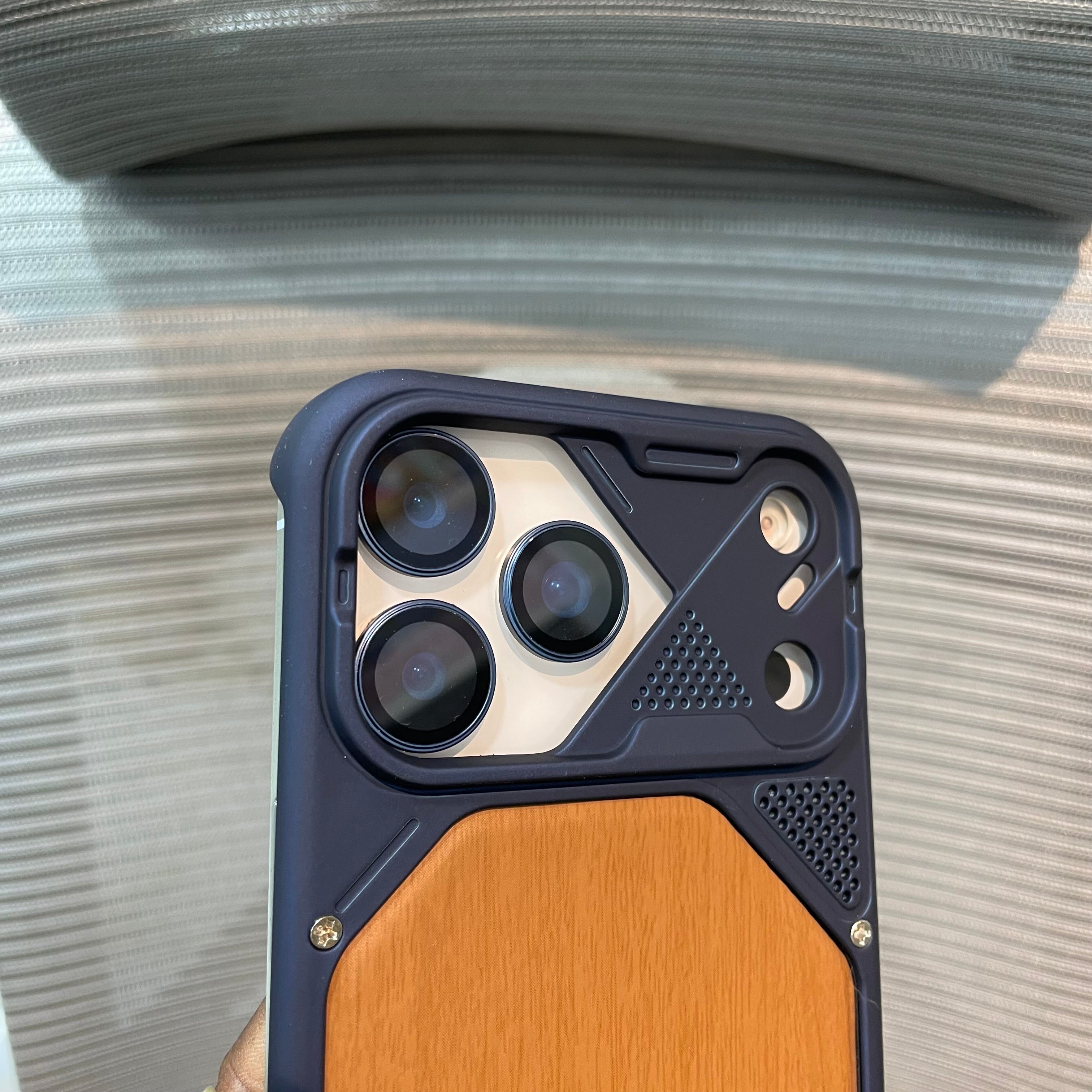 WoodFrame Slim iPhone 17 Pro Max Case