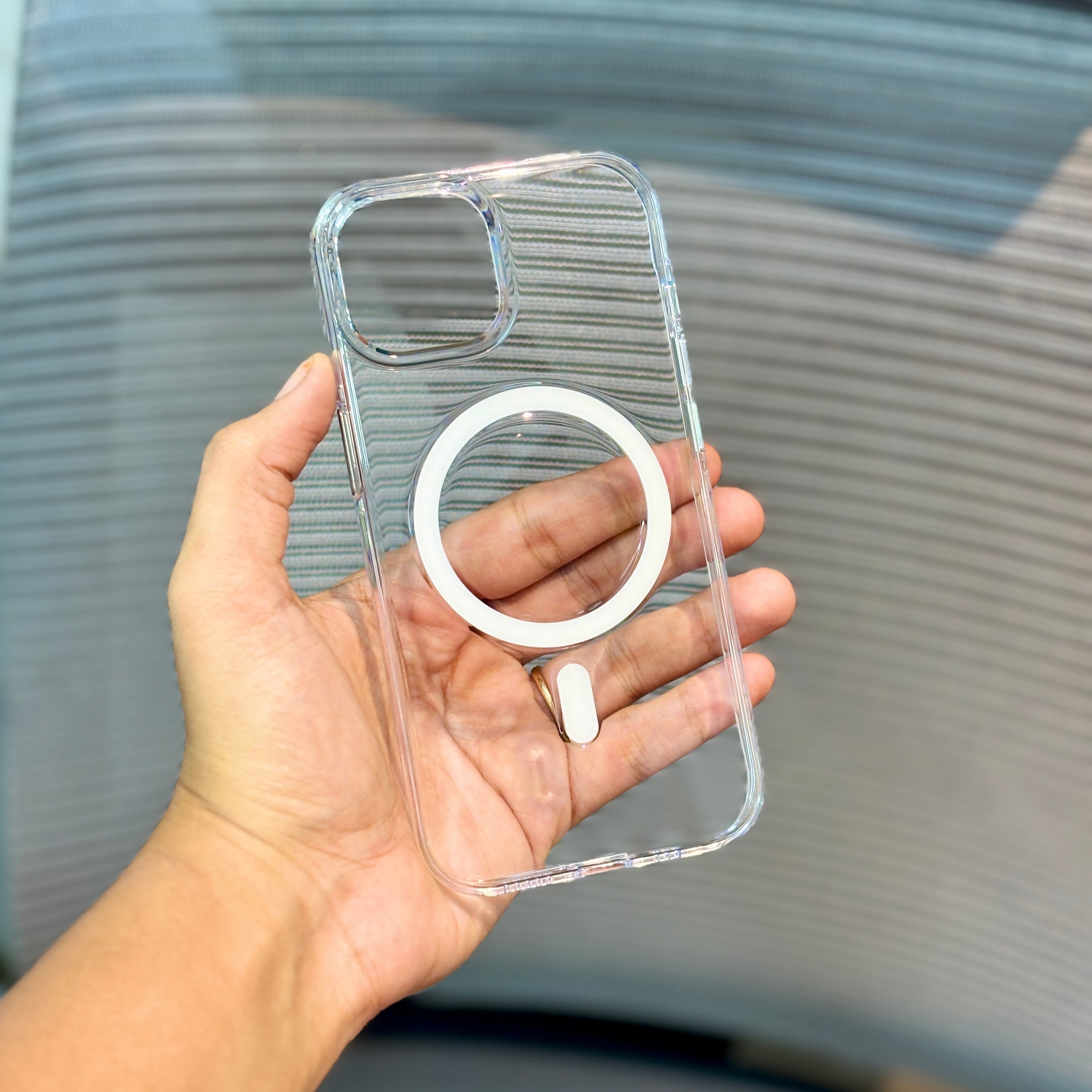 Protective Apple iPhone Back Cover - ClearGuard Metal MagSafe iPhone 16 Pro Case - Style 5