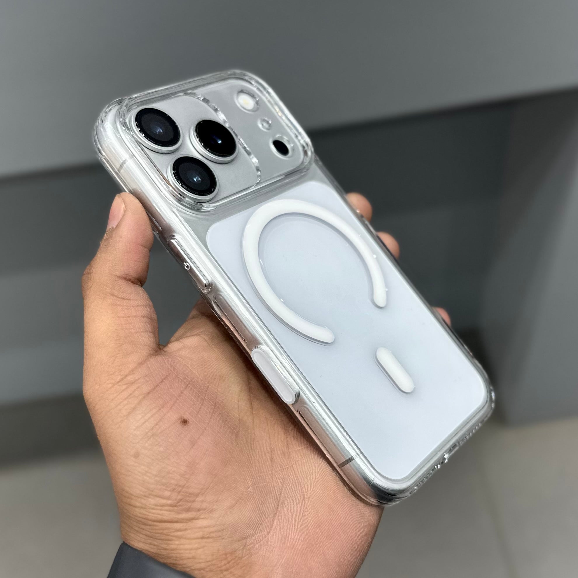 CMAQ ULTRA CLEAR CAPTURE CASE ( No. 3009 )