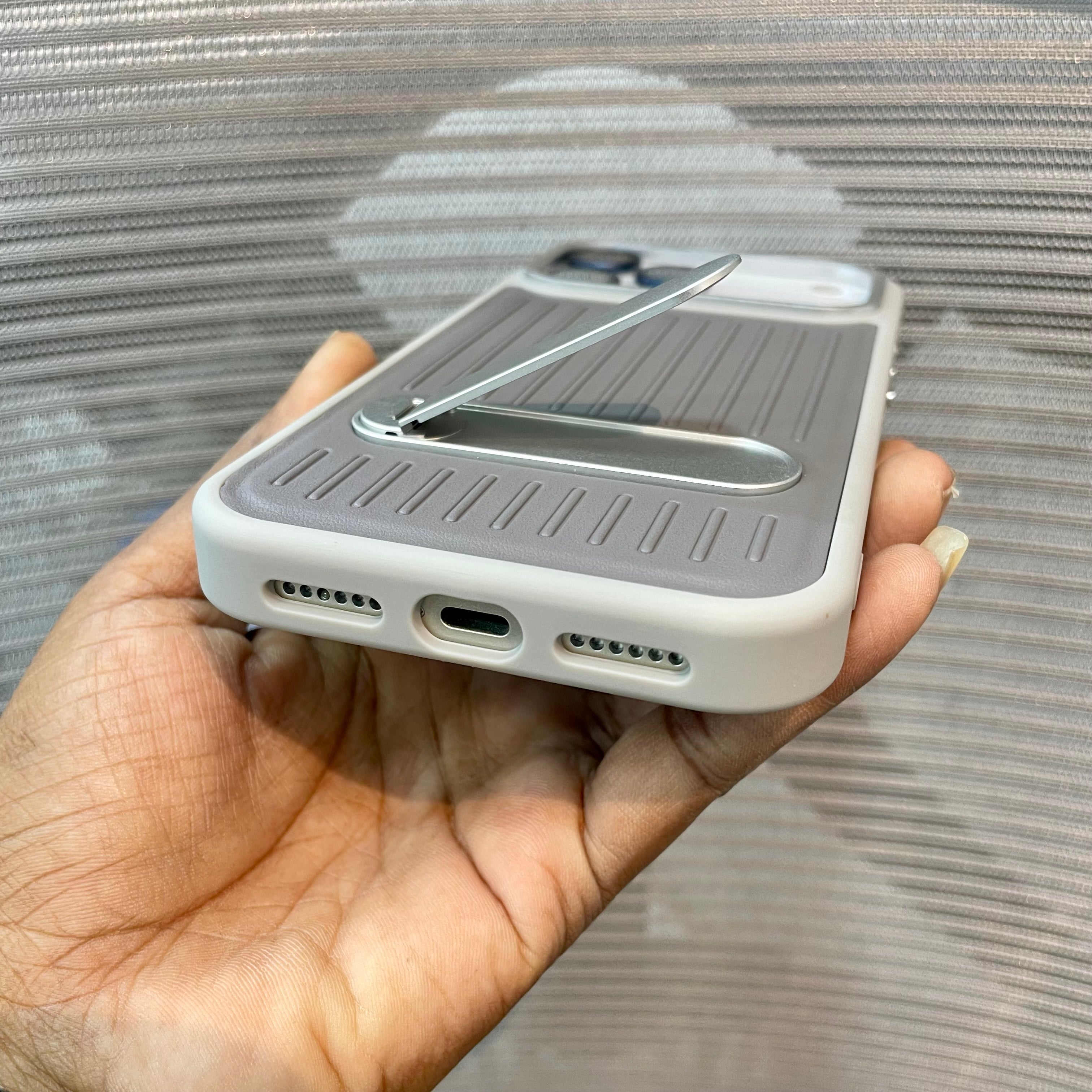 StripeVault Stand iPhone 17 Series Case