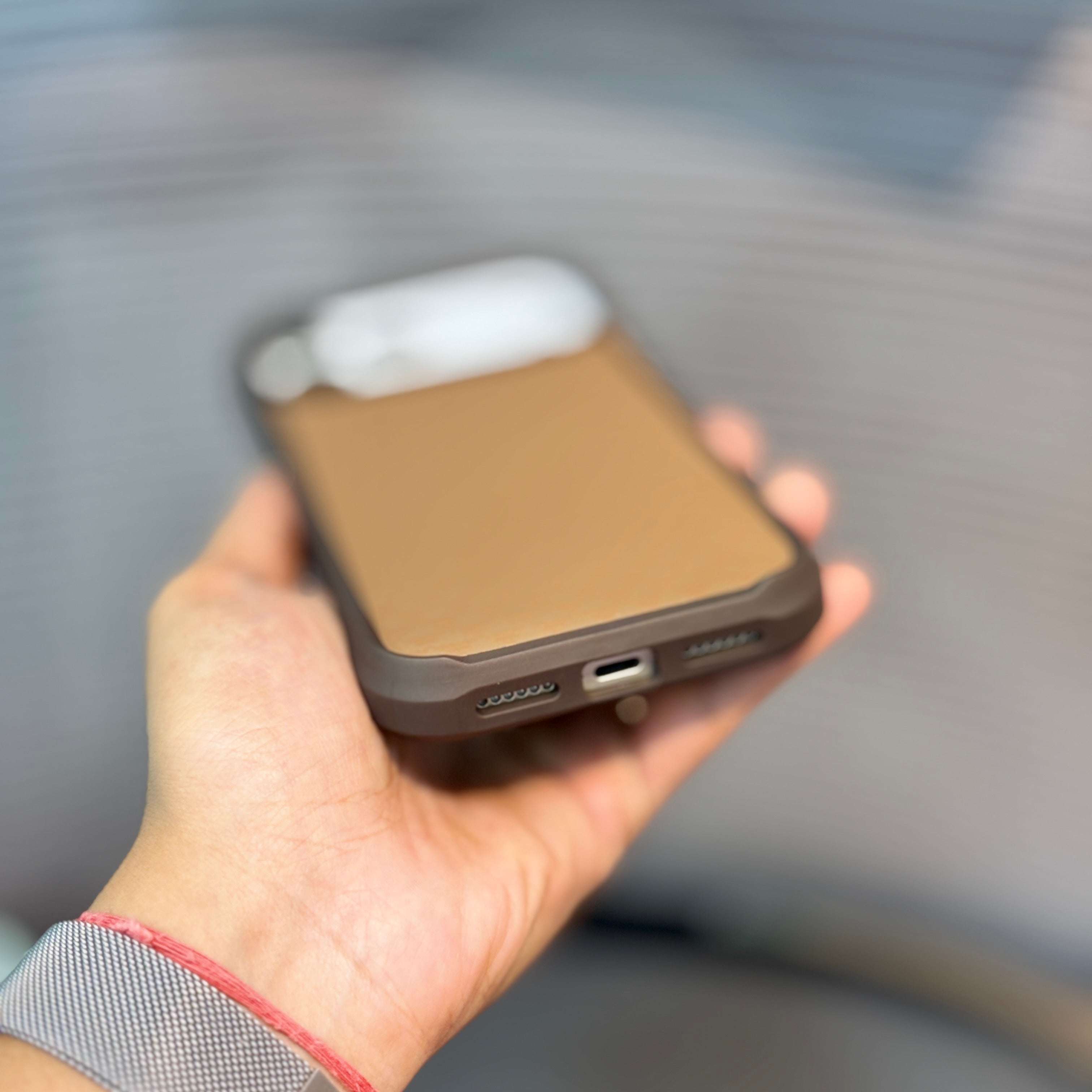 Protective Apple iPhone Back Cover - BronzeFiber MagSafe iPhone 16 Series Case - Style 4