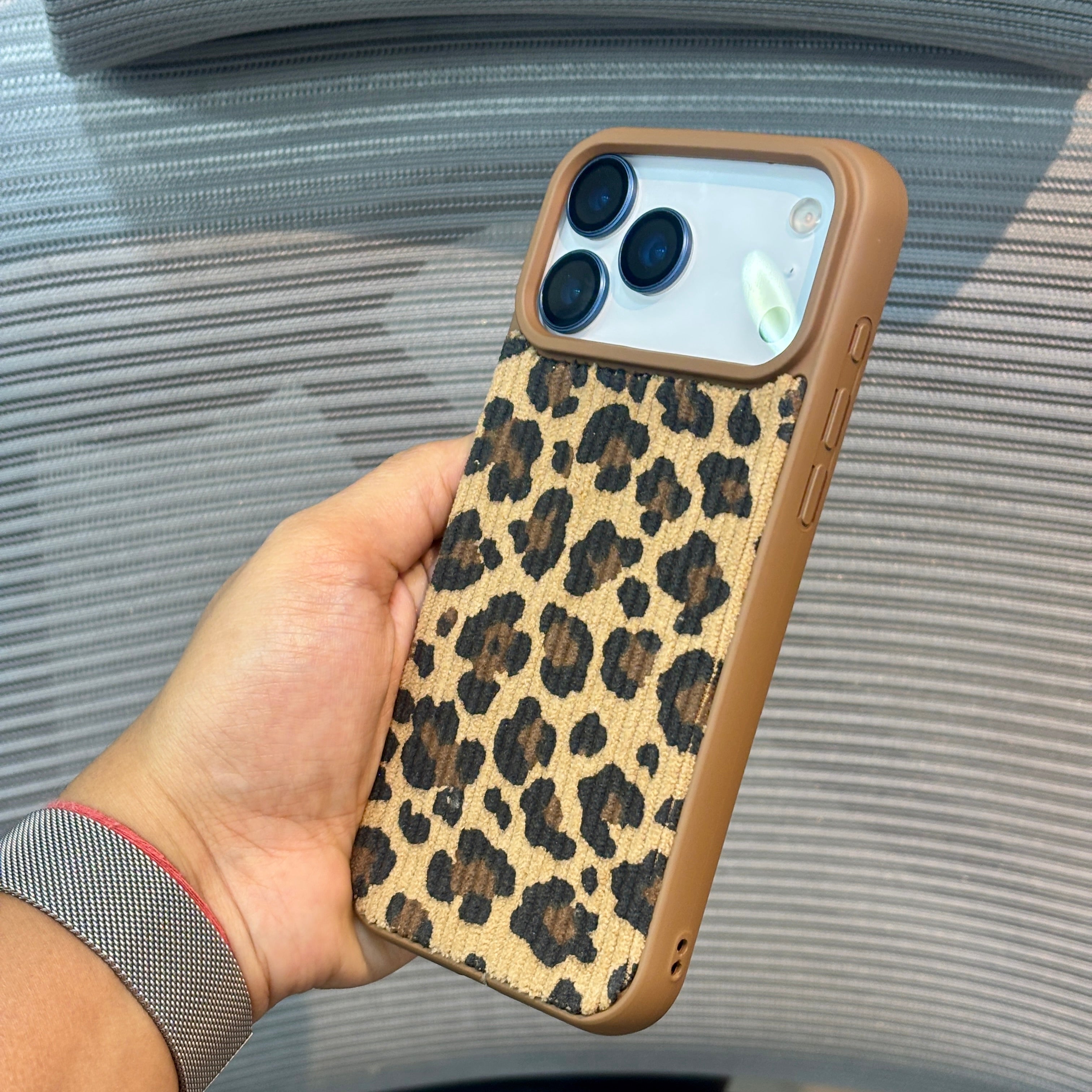 Protective Apple iPhone Back Cover - LuxeProwl Quilted iPhone 16 Pro Max Case - Style 7