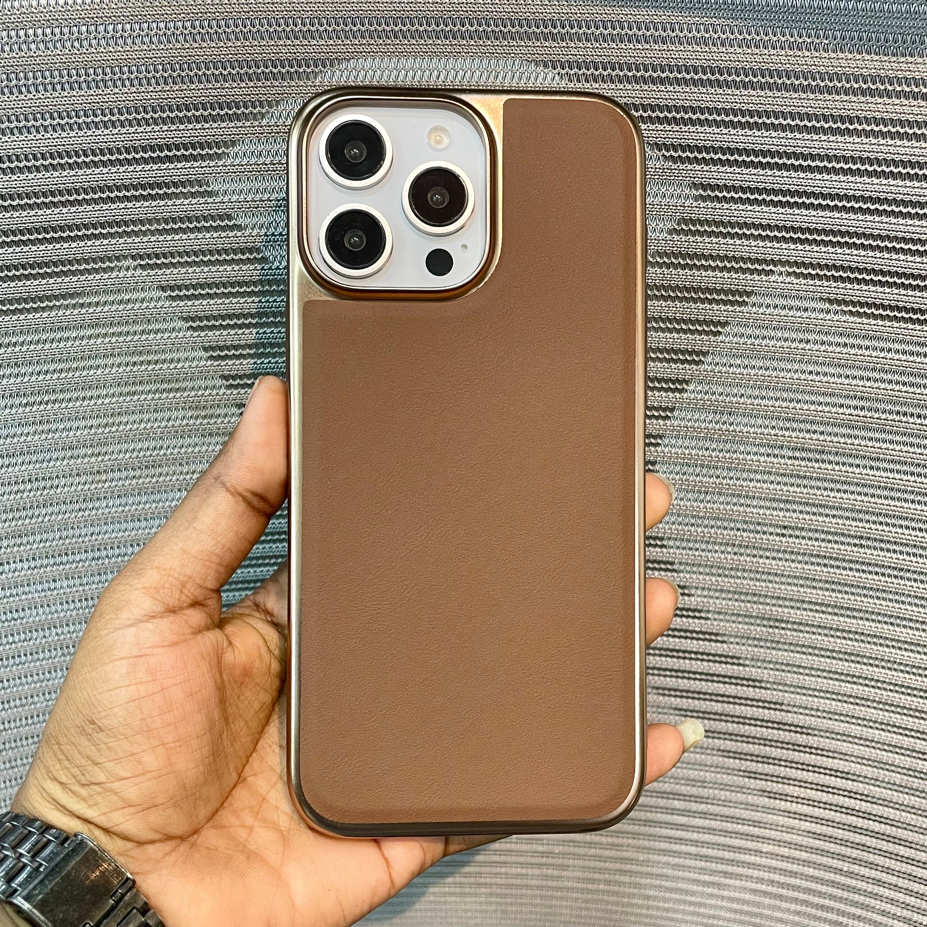 DesertLuxe MagSafe iPhone 17 Series Case
