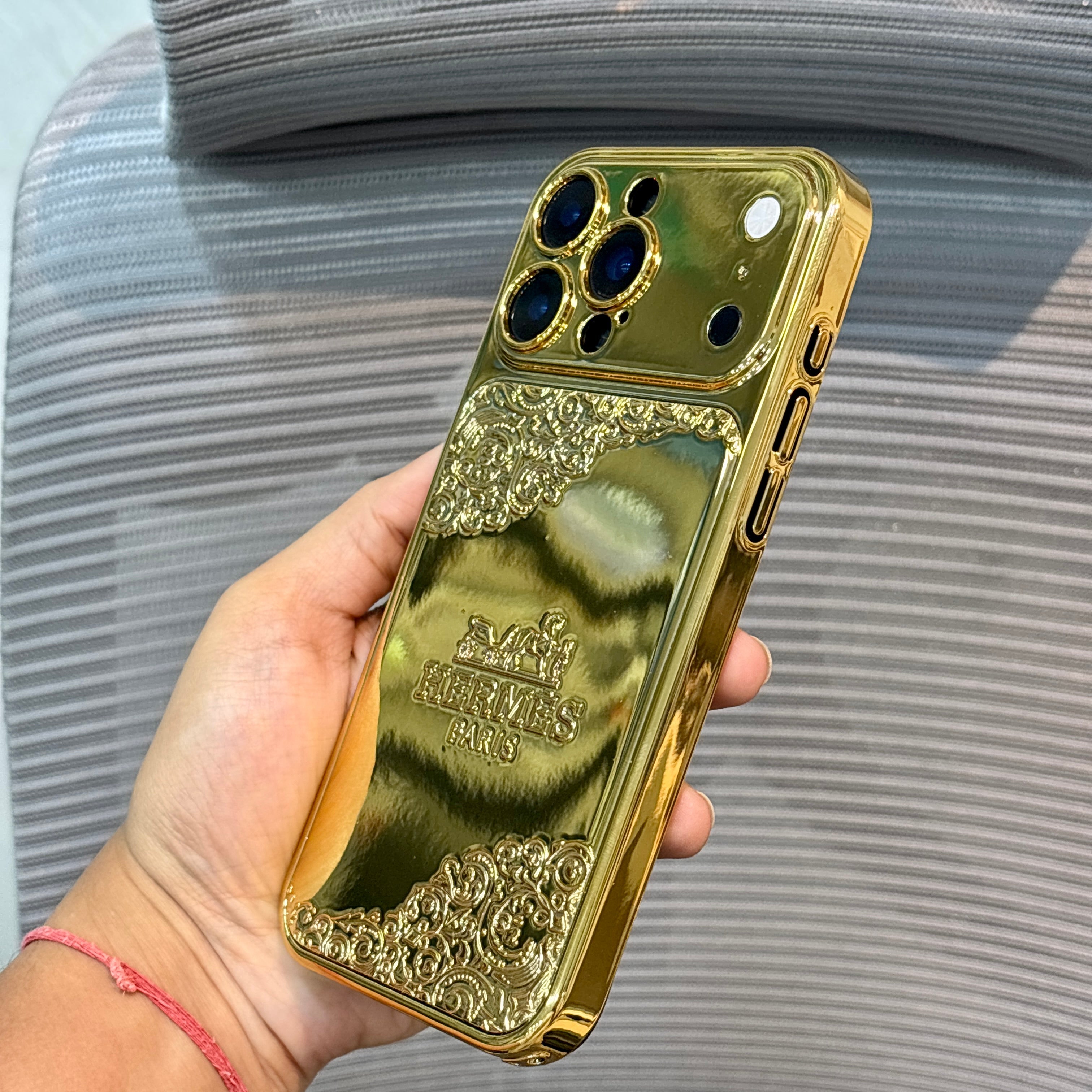 Protective Apple iPhone Back Cover - GoldMark Mirror iPhone 17 Series Case - Style 5